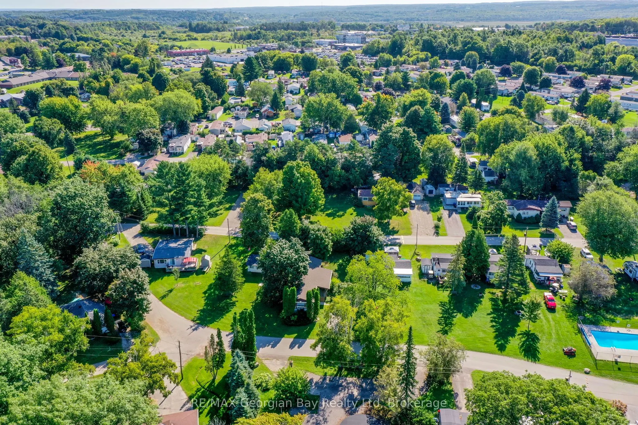 3 Lakeshore Road