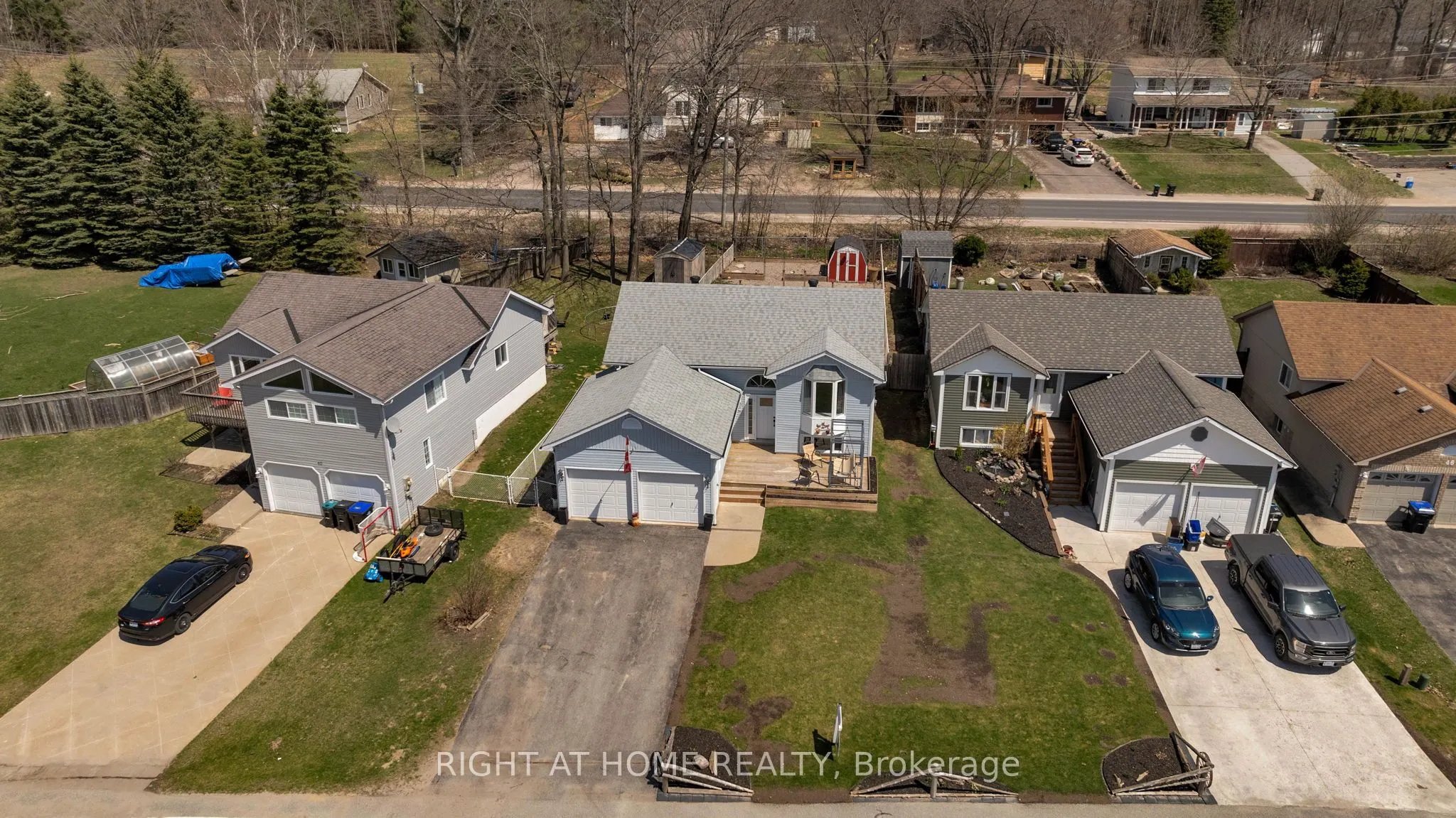 42 Byrnes Crescent