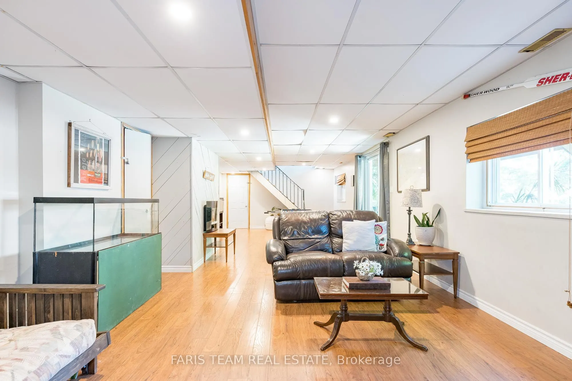 21 Robert Street E