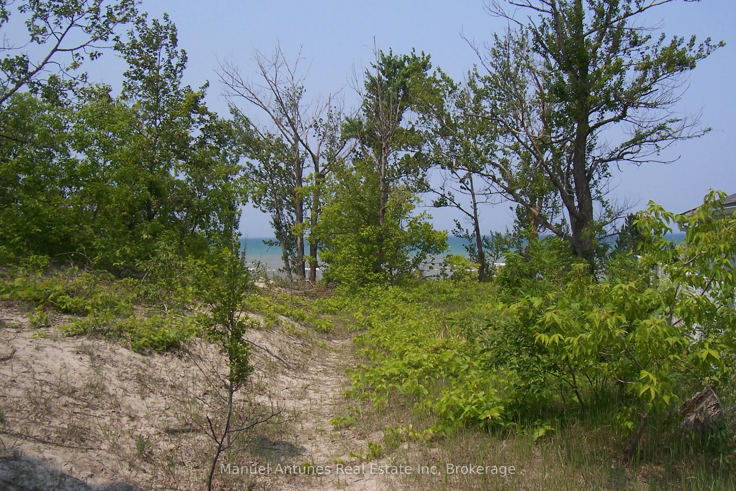 316 Shore Lane
