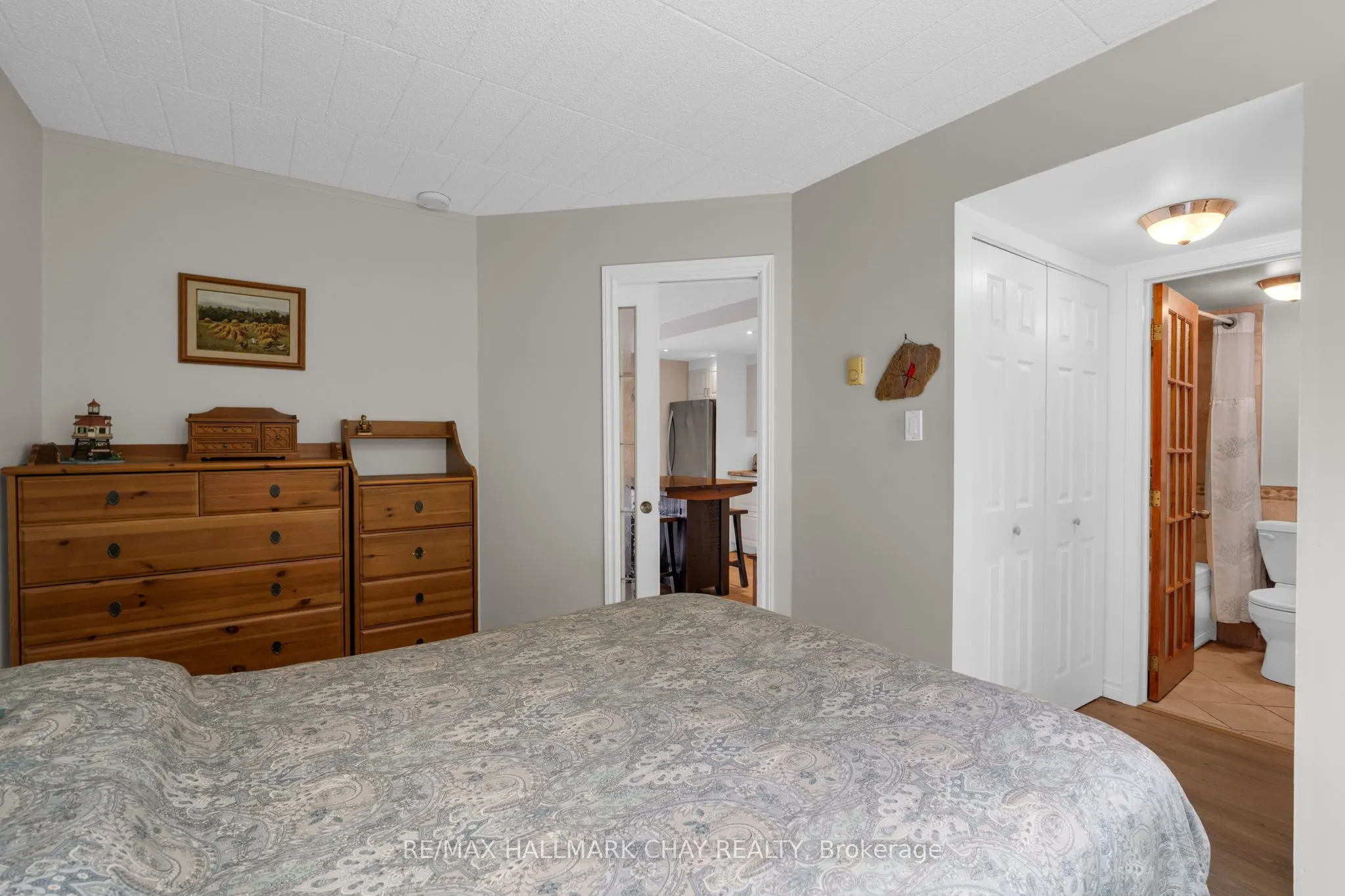 1102 Horseshoe Valley Road W, #216