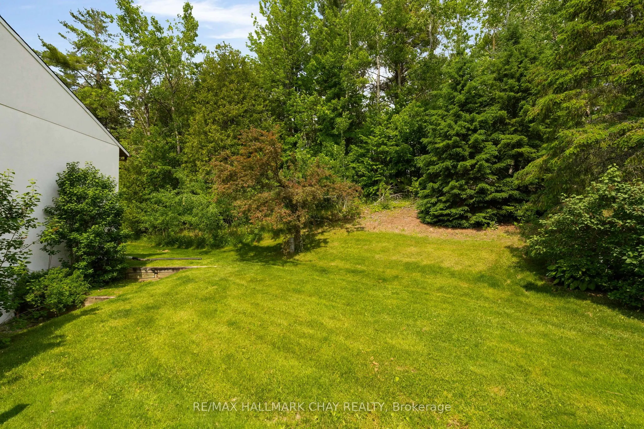 1102 Horseshoe Valley Road W, #216