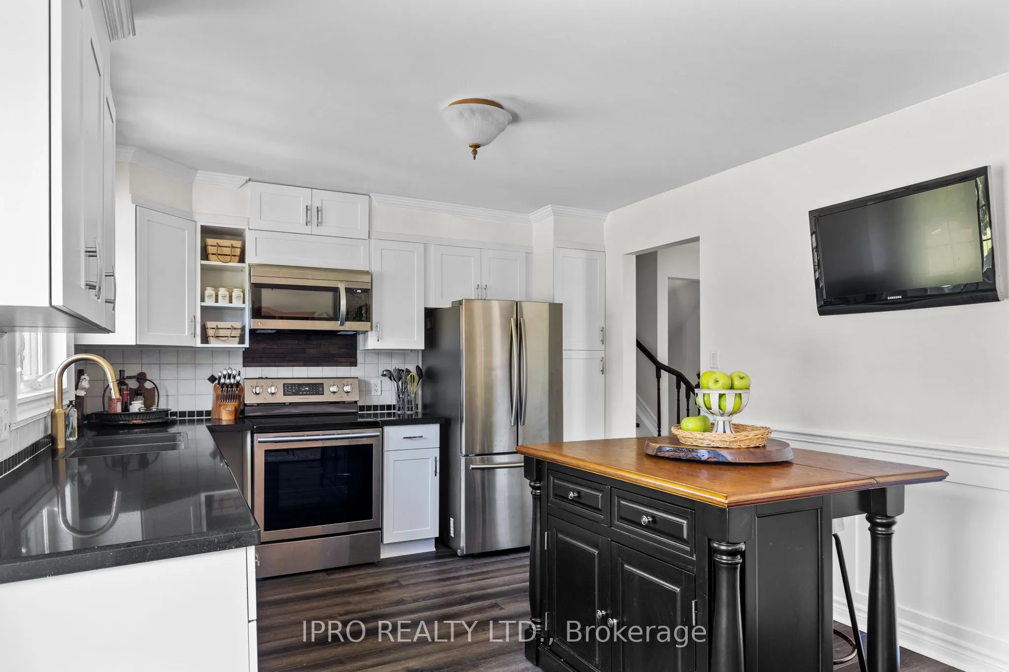 5502 SUNNIDALE TOSORONTIO TOWNLINE