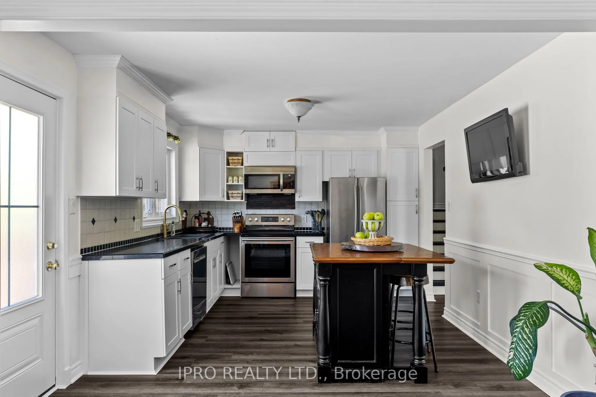 5502 SUNNIDALE TOSORONTIO TOWNLINE