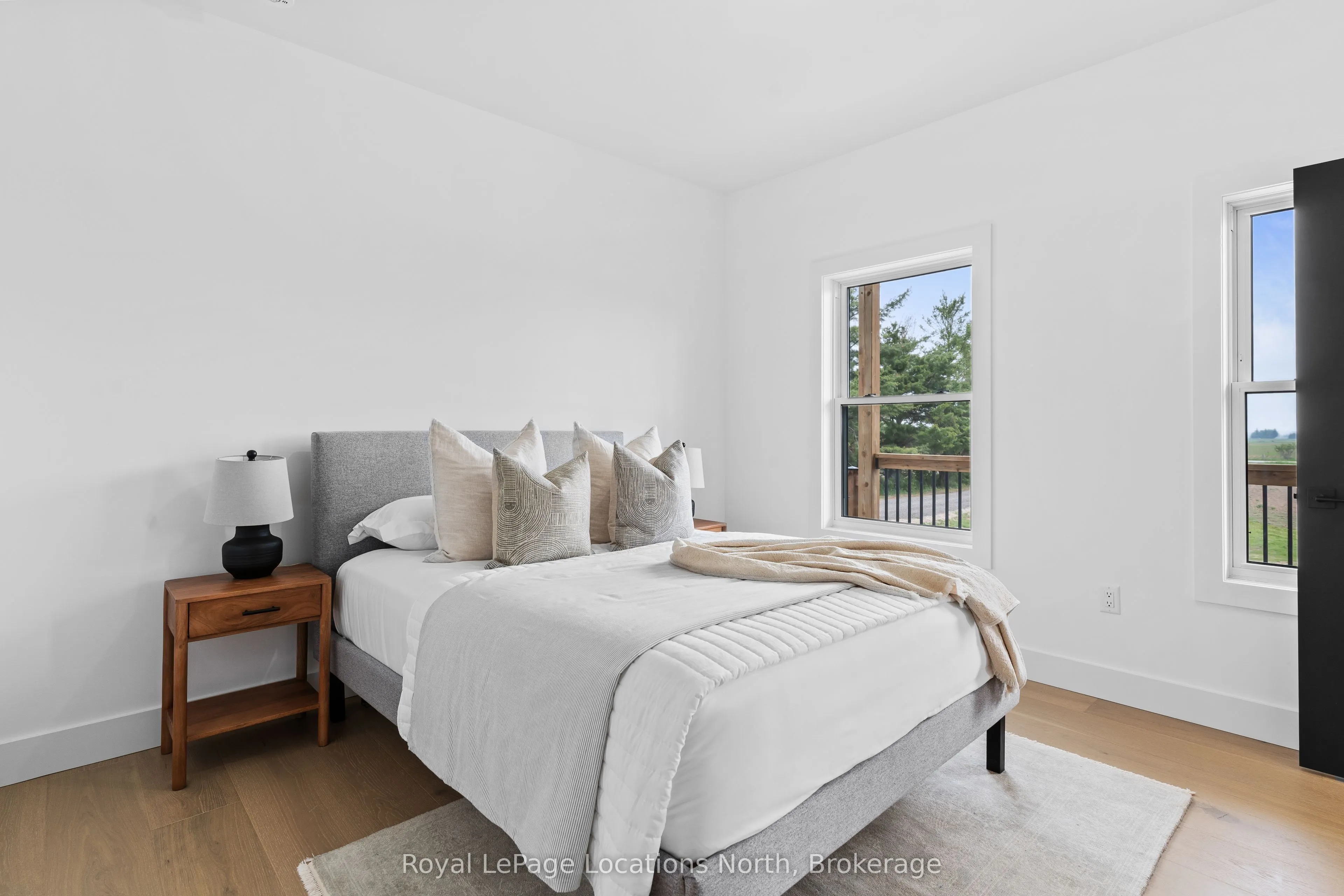 10906 County Road 10