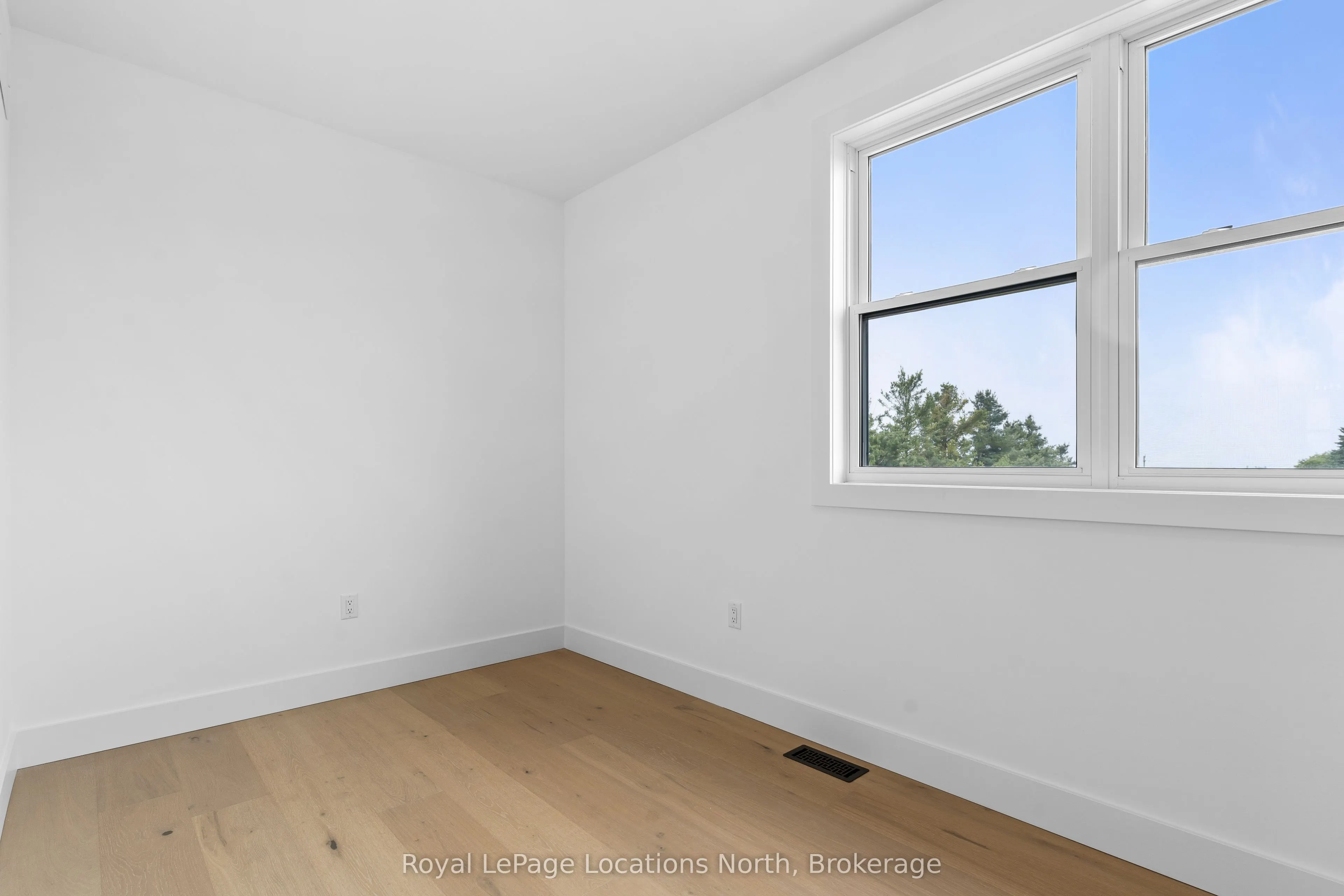 10906 County Road 10