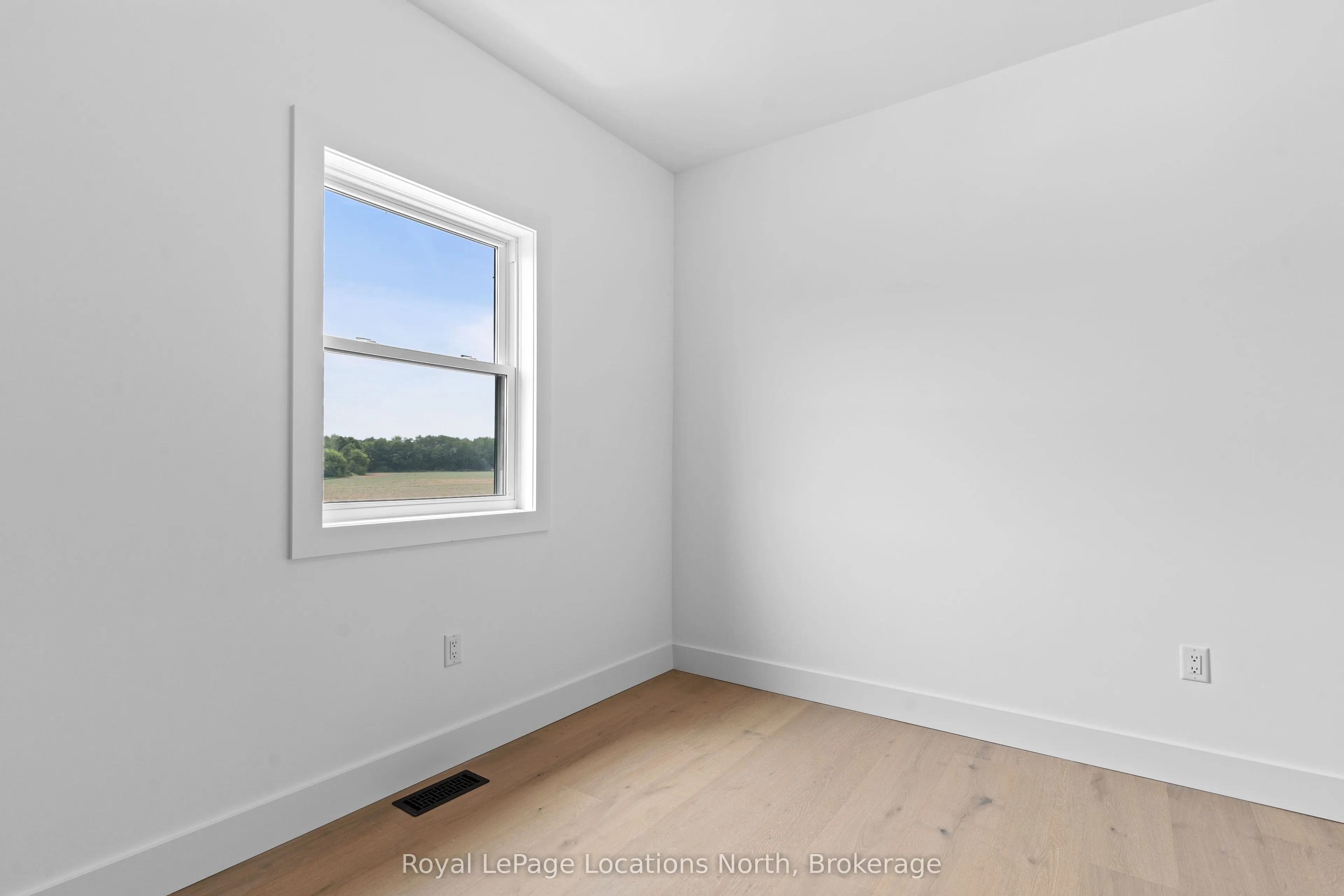 10906 County Road 10