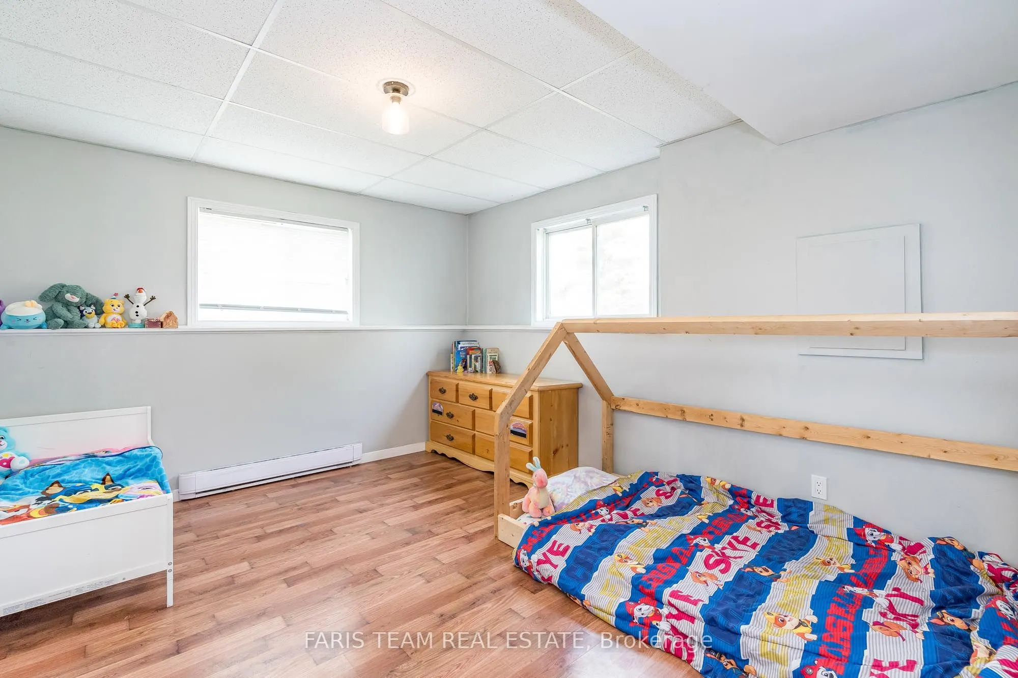 160 Lafontaine Road W