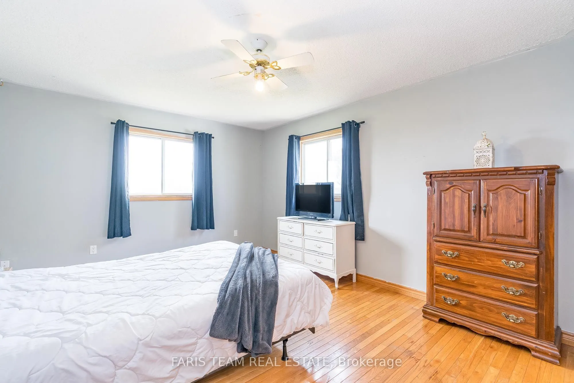 160 Lafontaine Road W