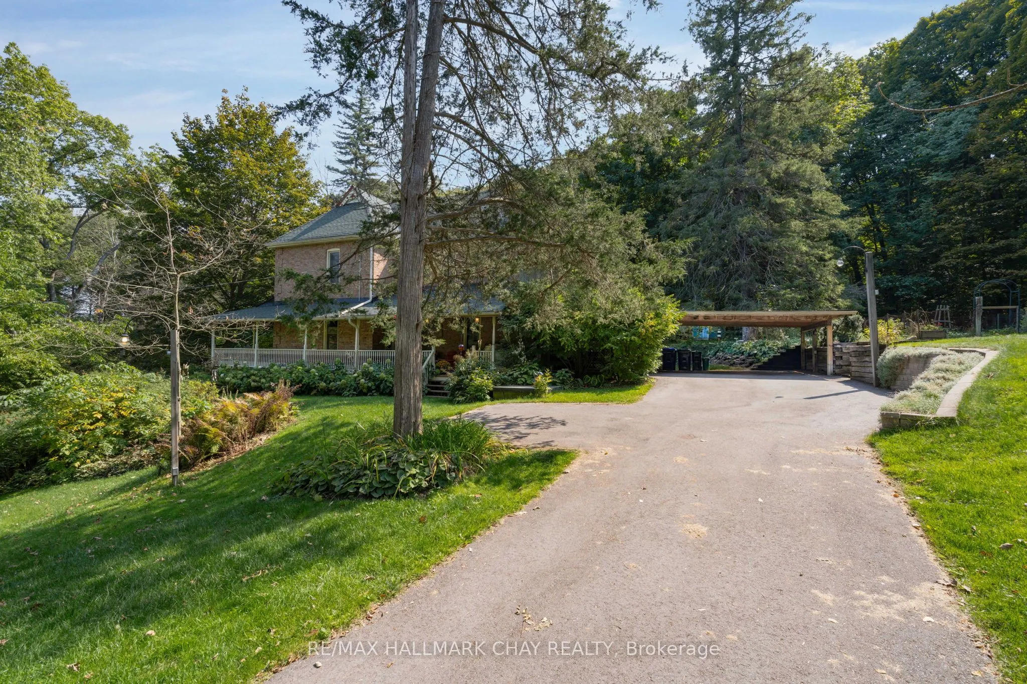 4950 Penetanguishene Road