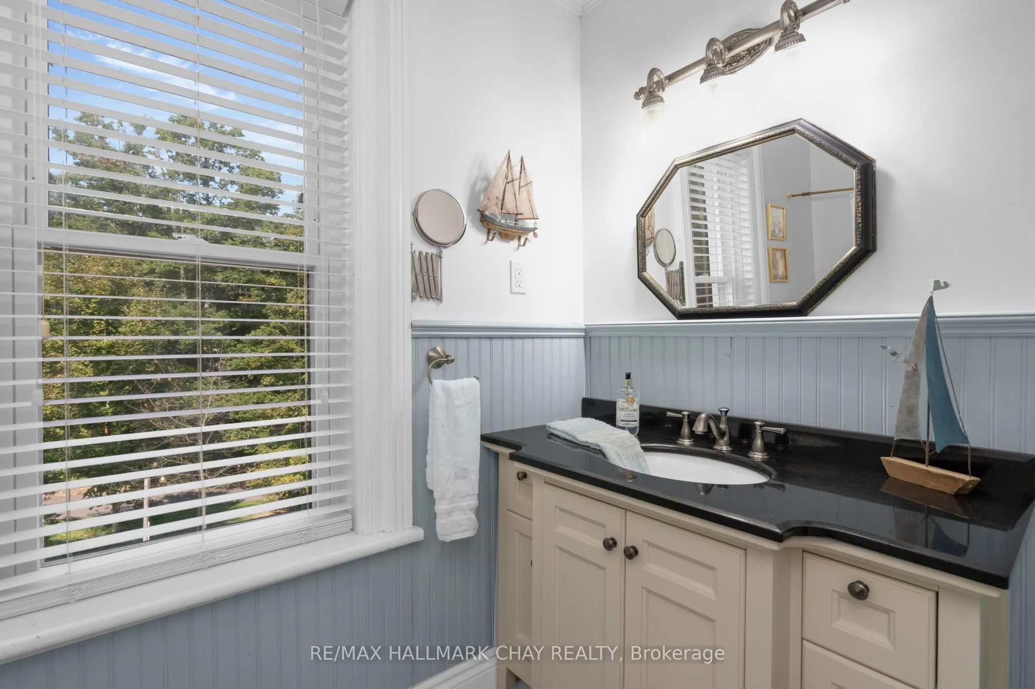 4950 Penetanguishene Road