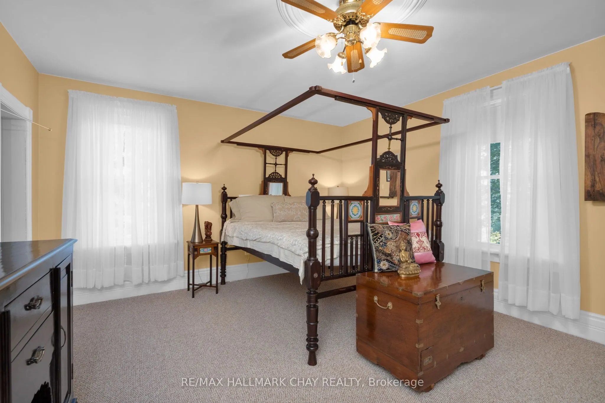 4950 Penetanguishene Road