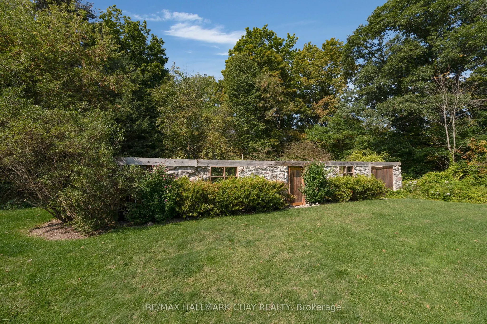 4950 Penetanguishene Road