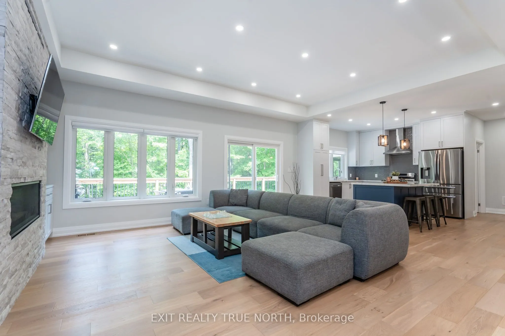 185 Desroches Trail
