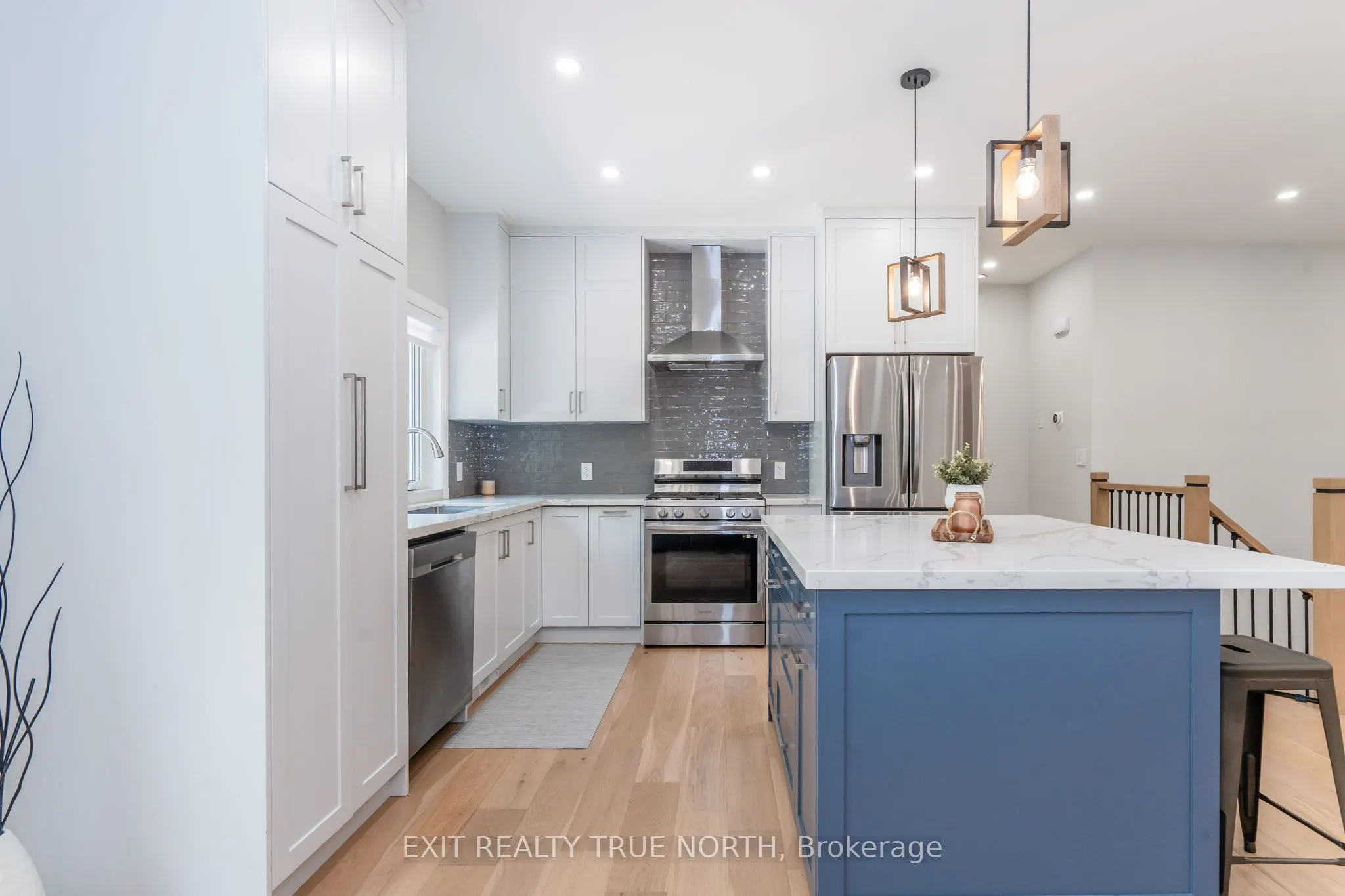 185 Desroches Trail