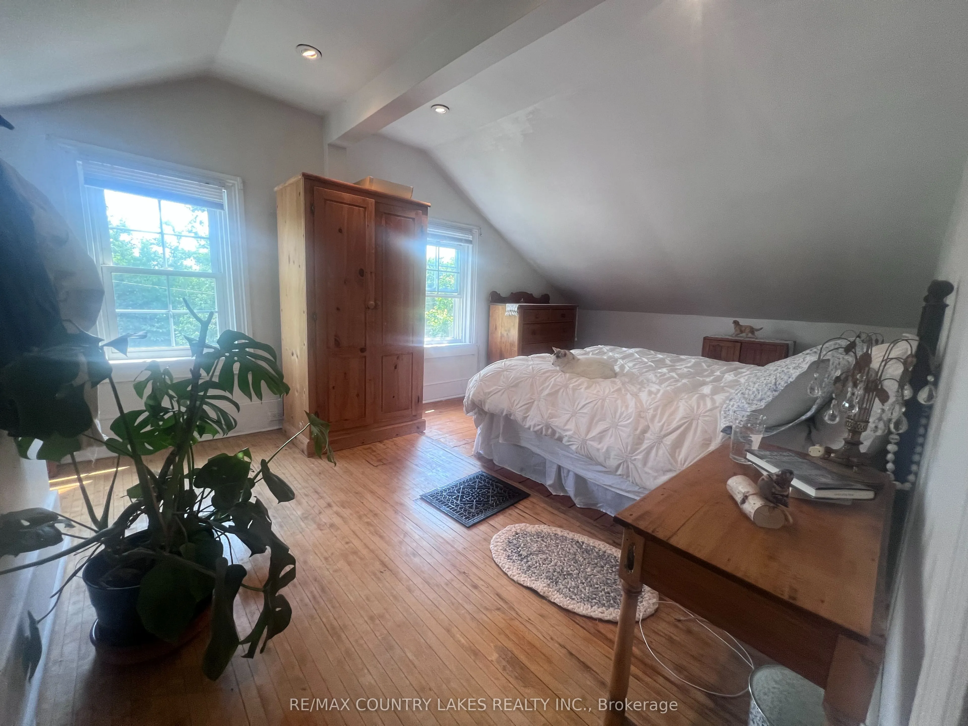 1280 Canal Road