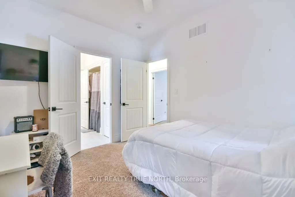 22 Marni Lane