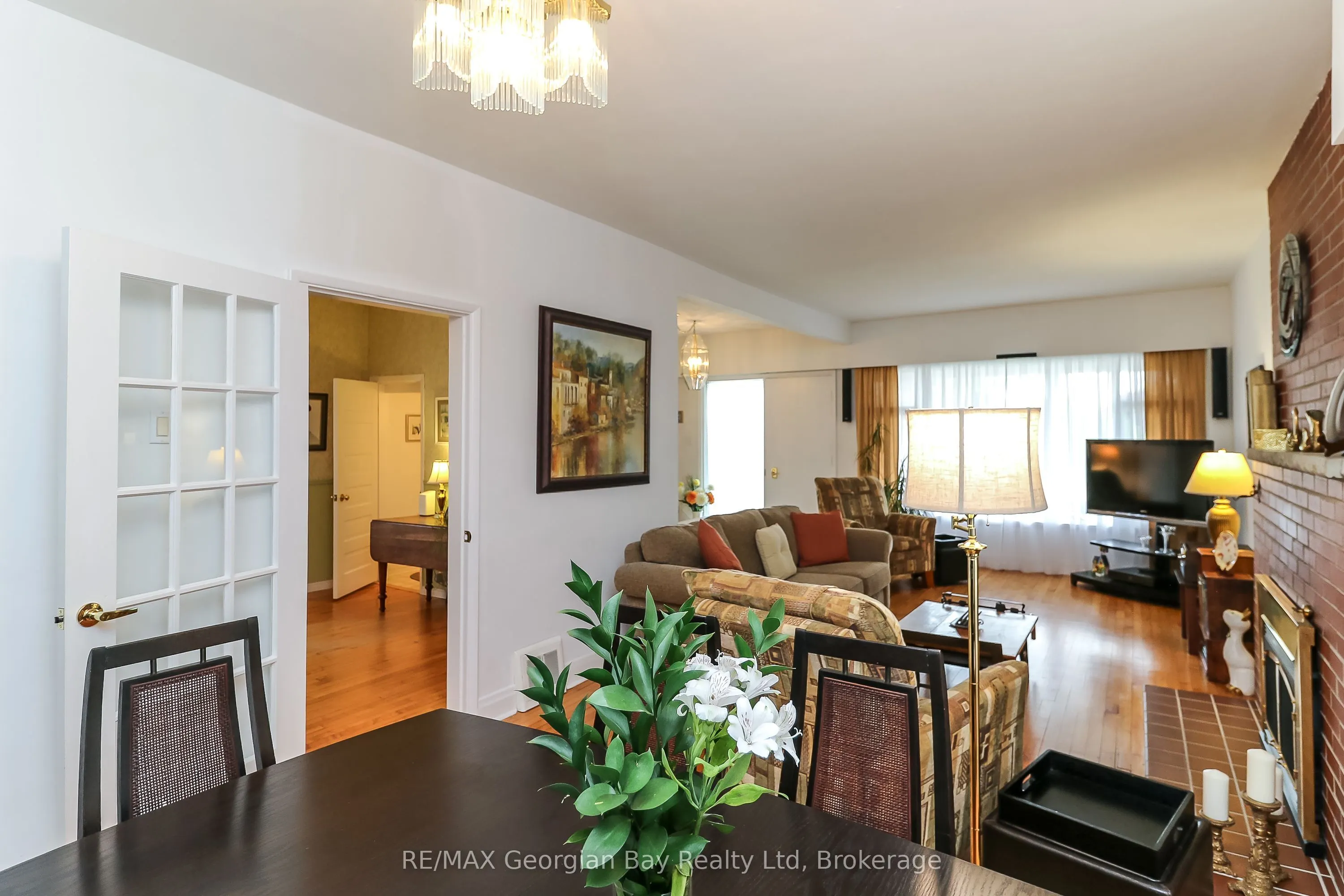 525 Yonge Street