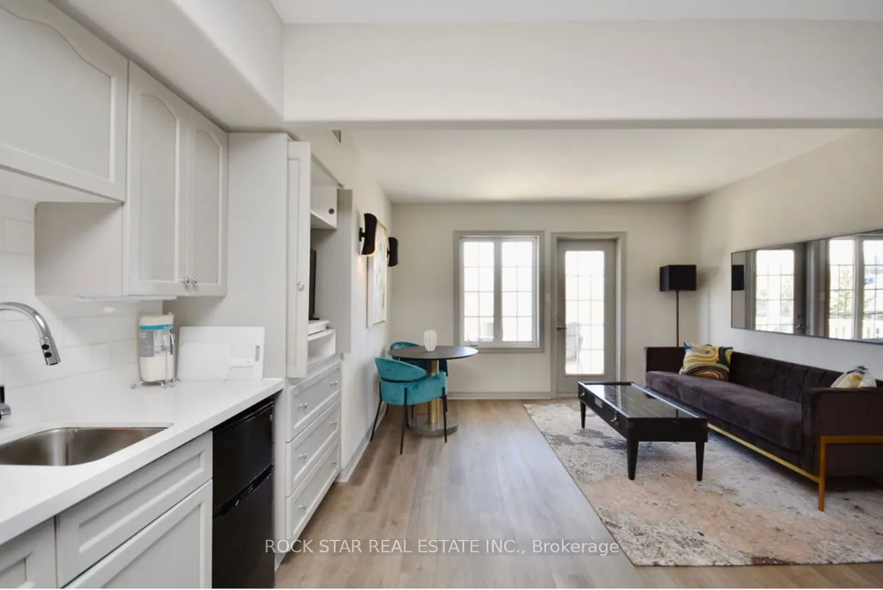 90 Highland Drive, #2496