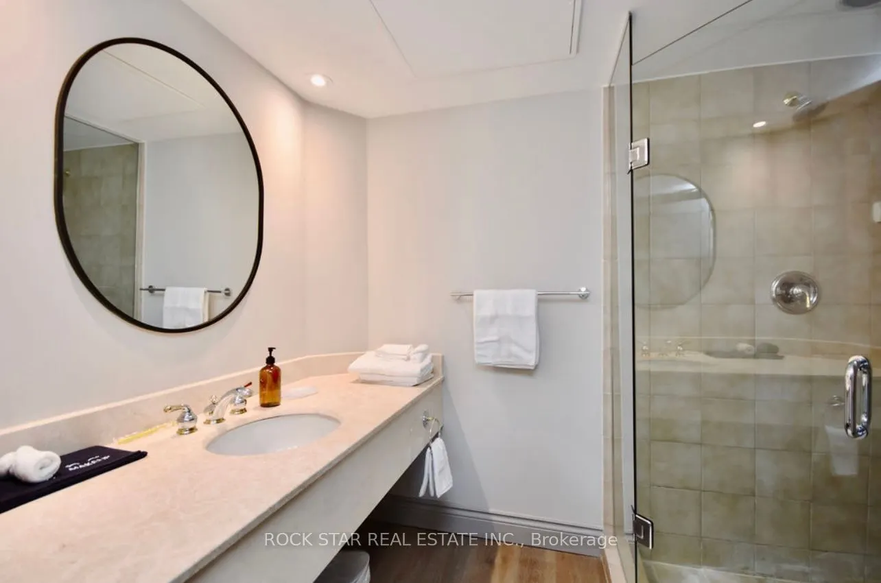 90 Highland Drive, #2496