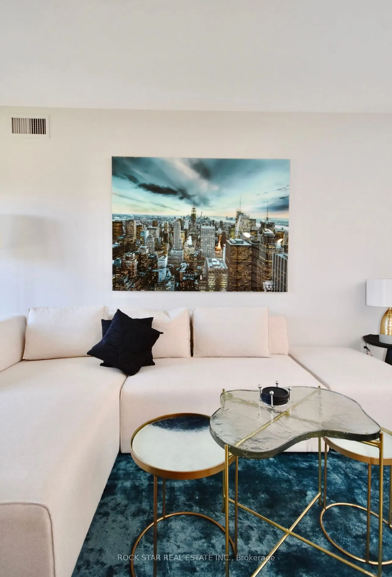 90 Highland Drive, #2496