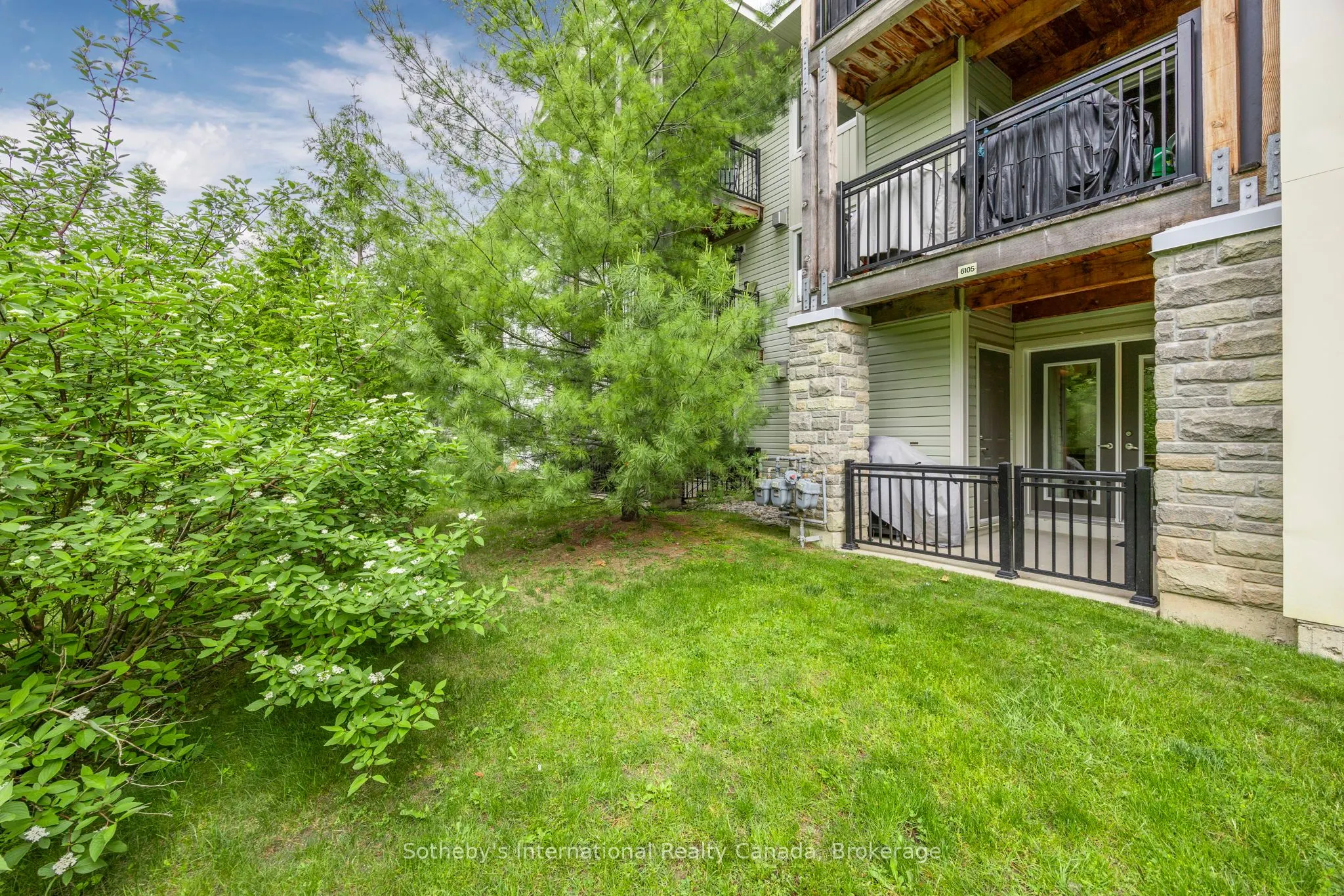 6 Brandy Lane Drive #105