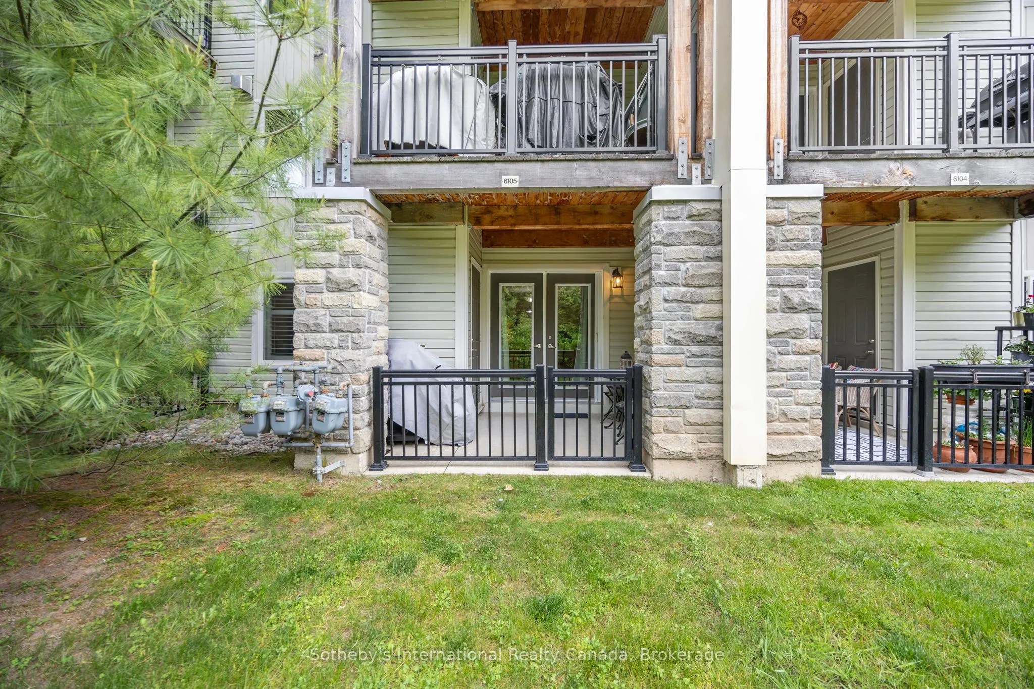 6 Brandy Lane Drive #105
