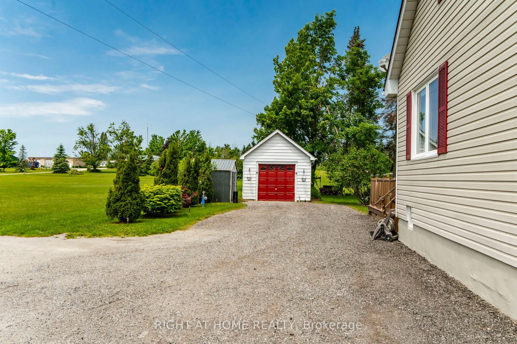2290 Highway 11 South Highway