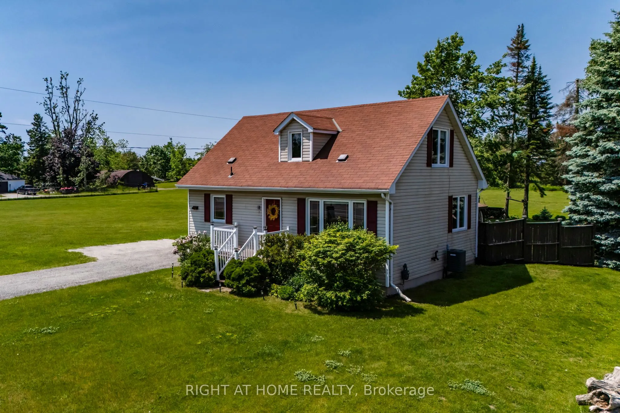 2290 Highway 11 South Highway