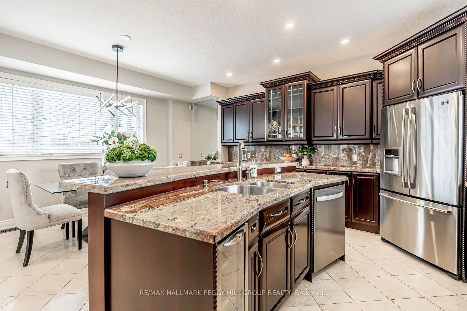 27 White Oaks Road, #12