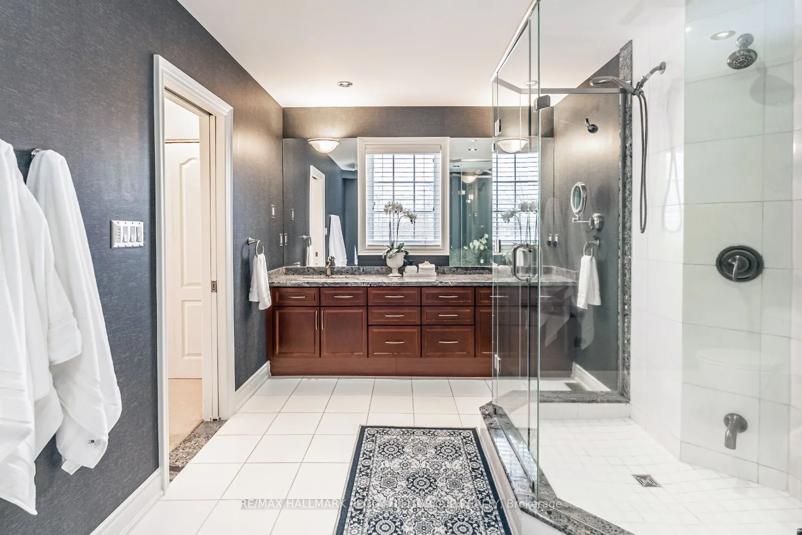 27 White Oaks Road, #12