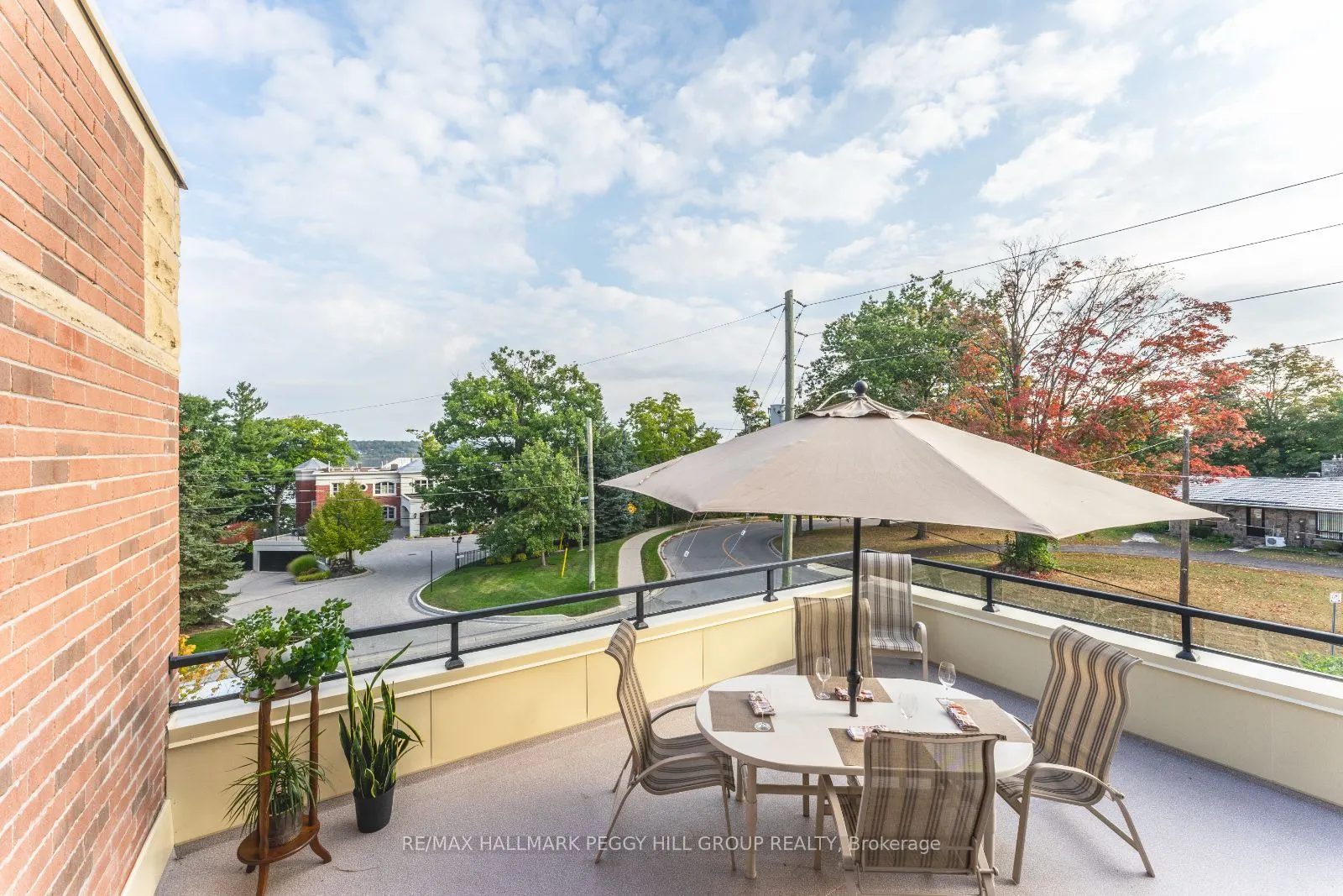 27 White Oaks Road, #12