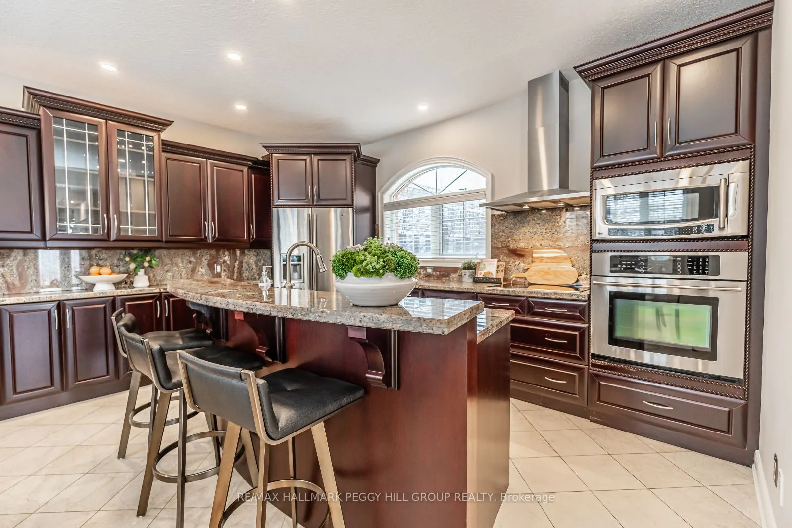 27 White Oaks Road, #12