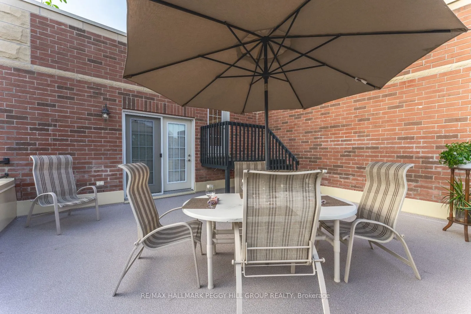 27 White Oaks Road, #12