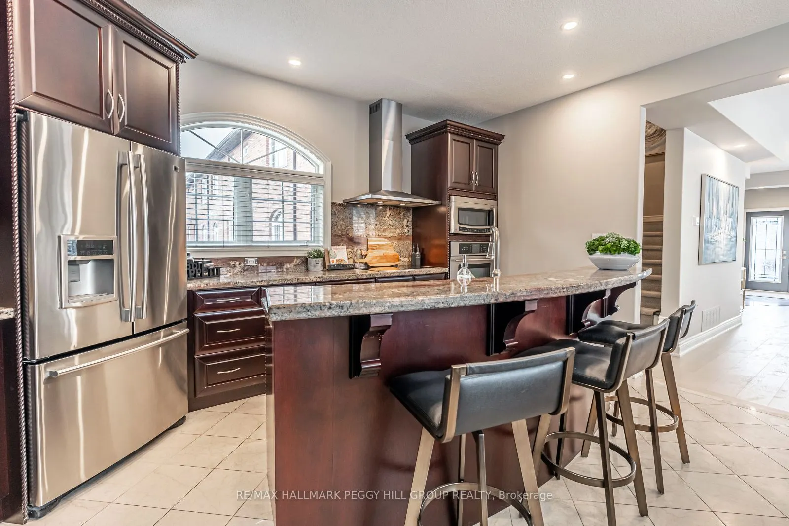 27 White Oaks Road, #12