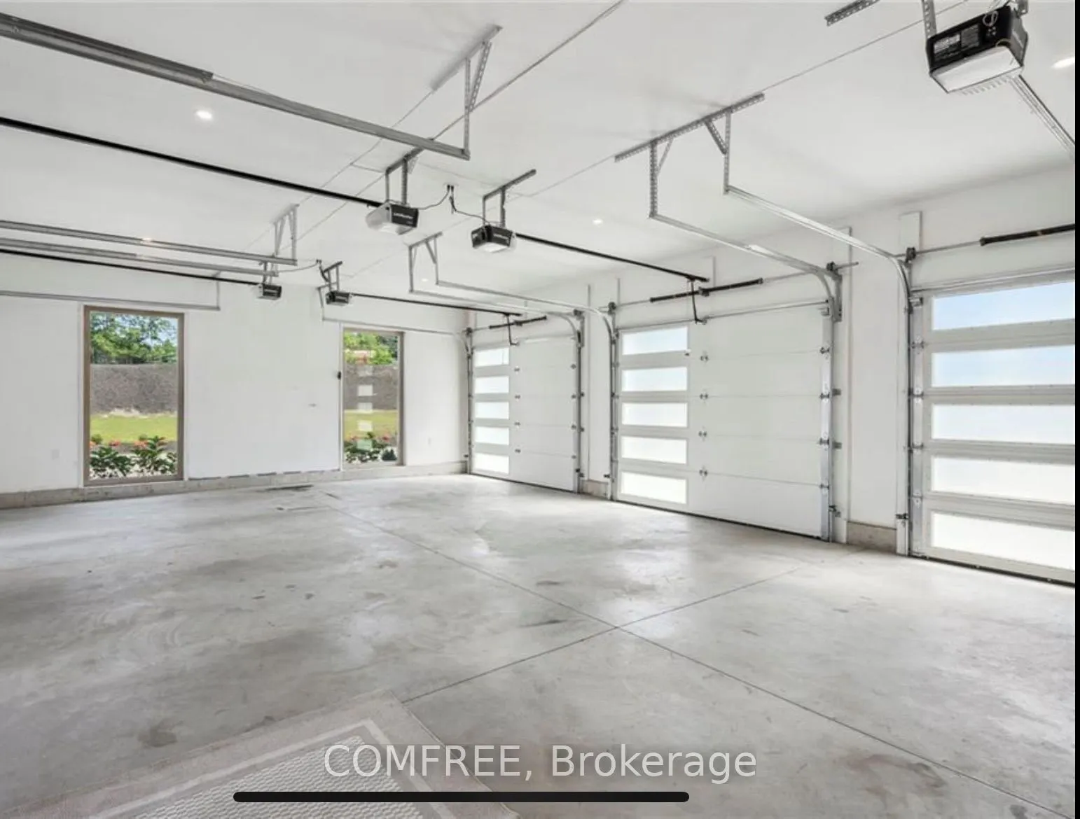 4252 Burnside Line