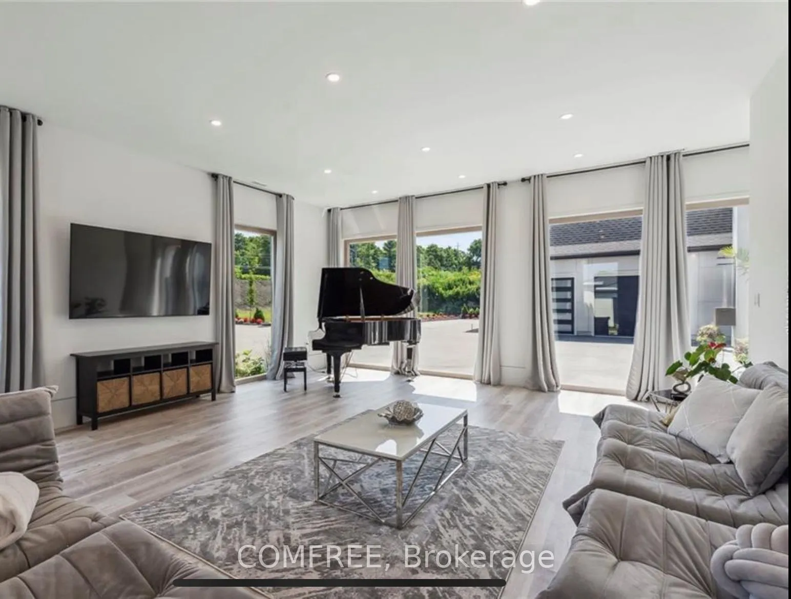 4252 Burnside Line