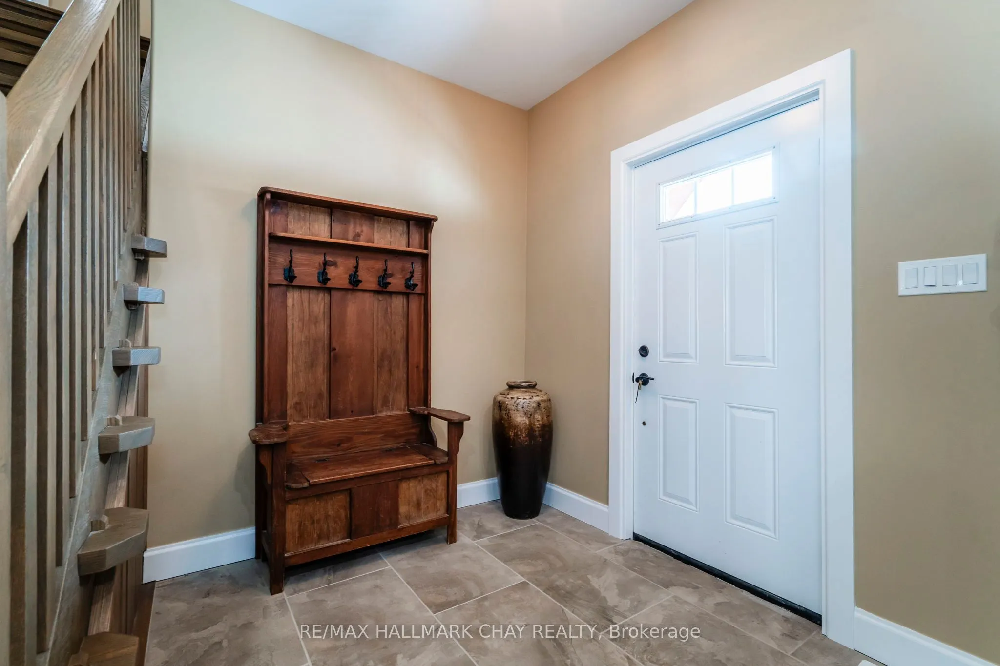 2091 Dwyer Road