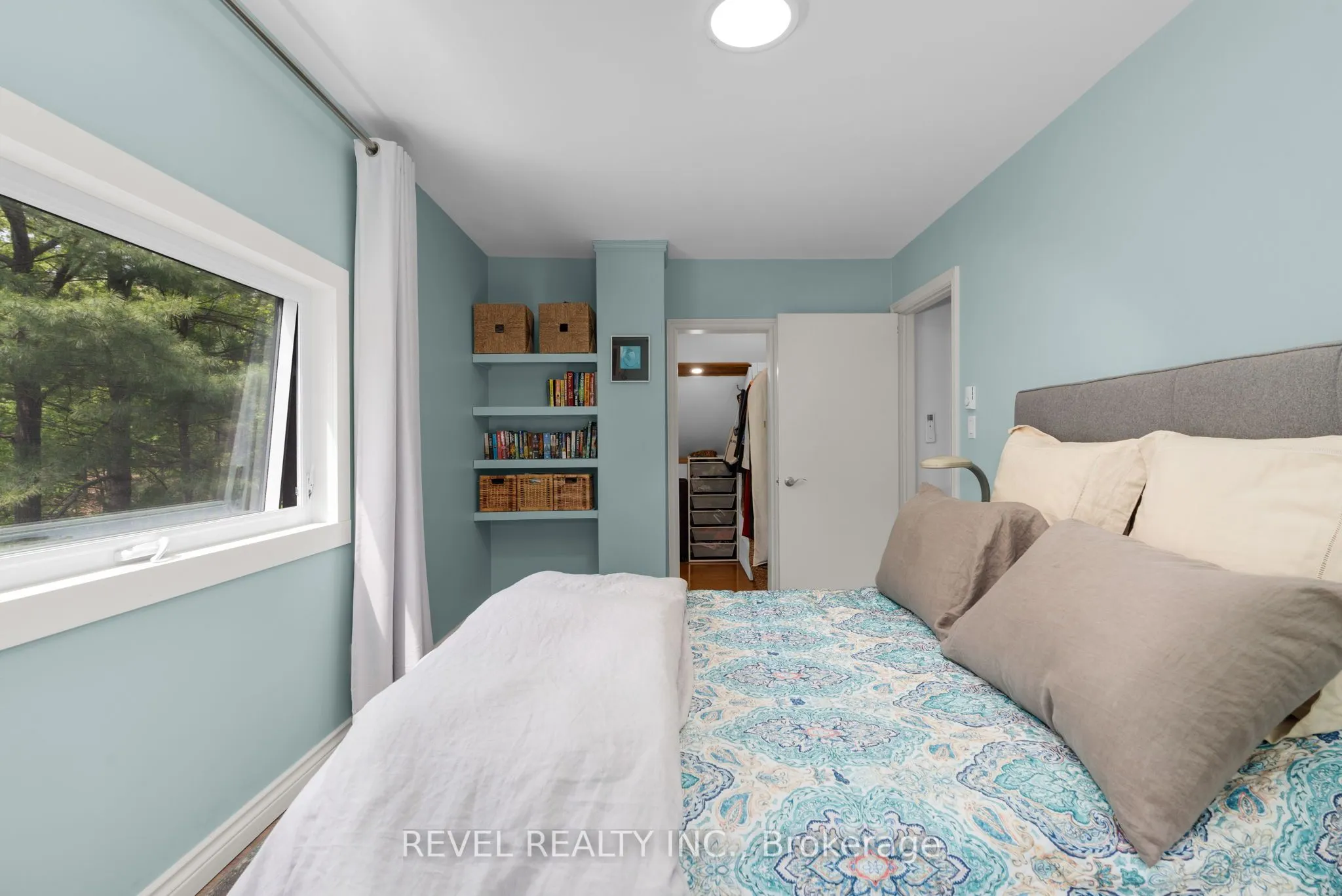 3248 Muskoka Street