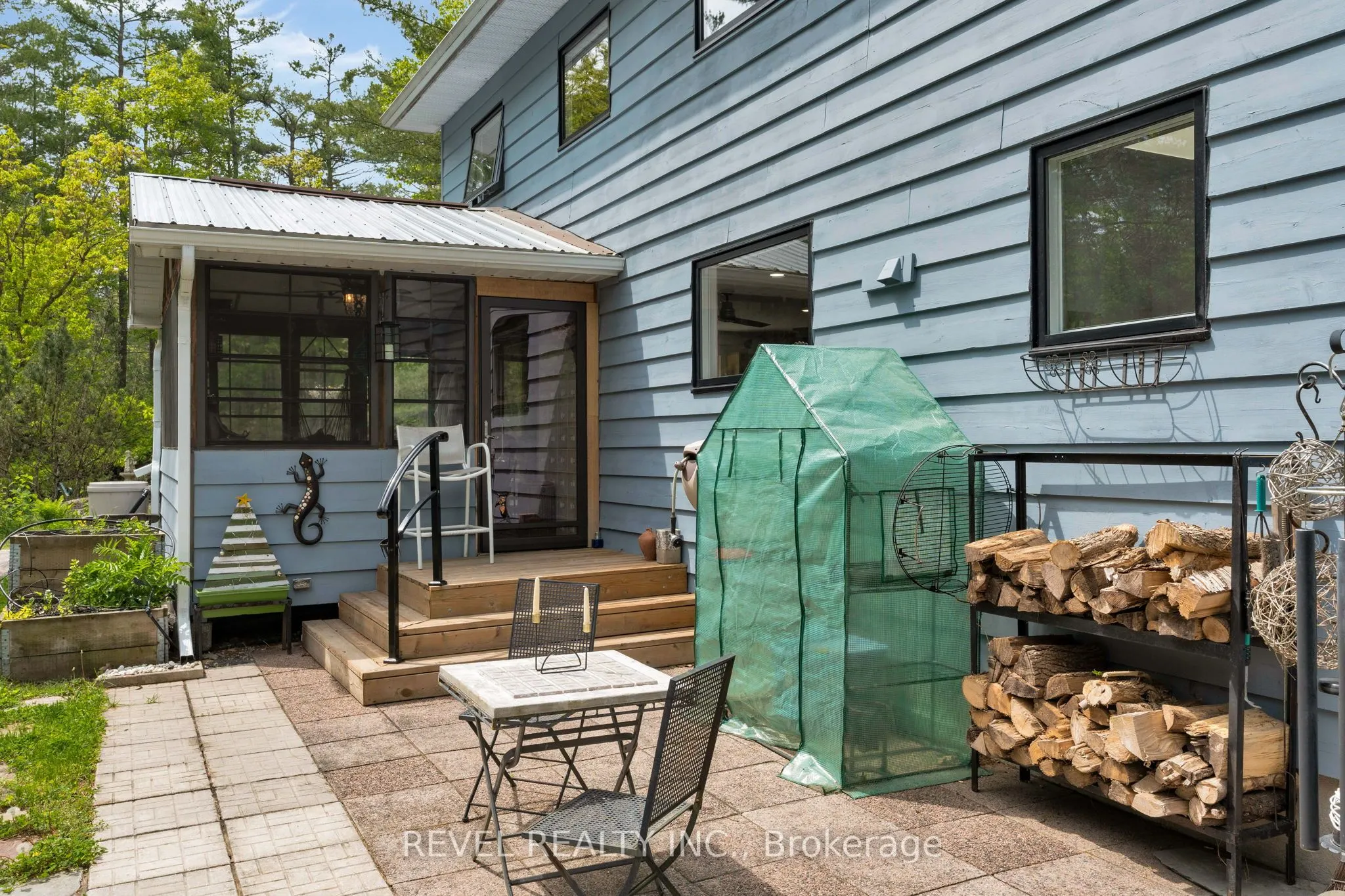 3248 Muskoka Street