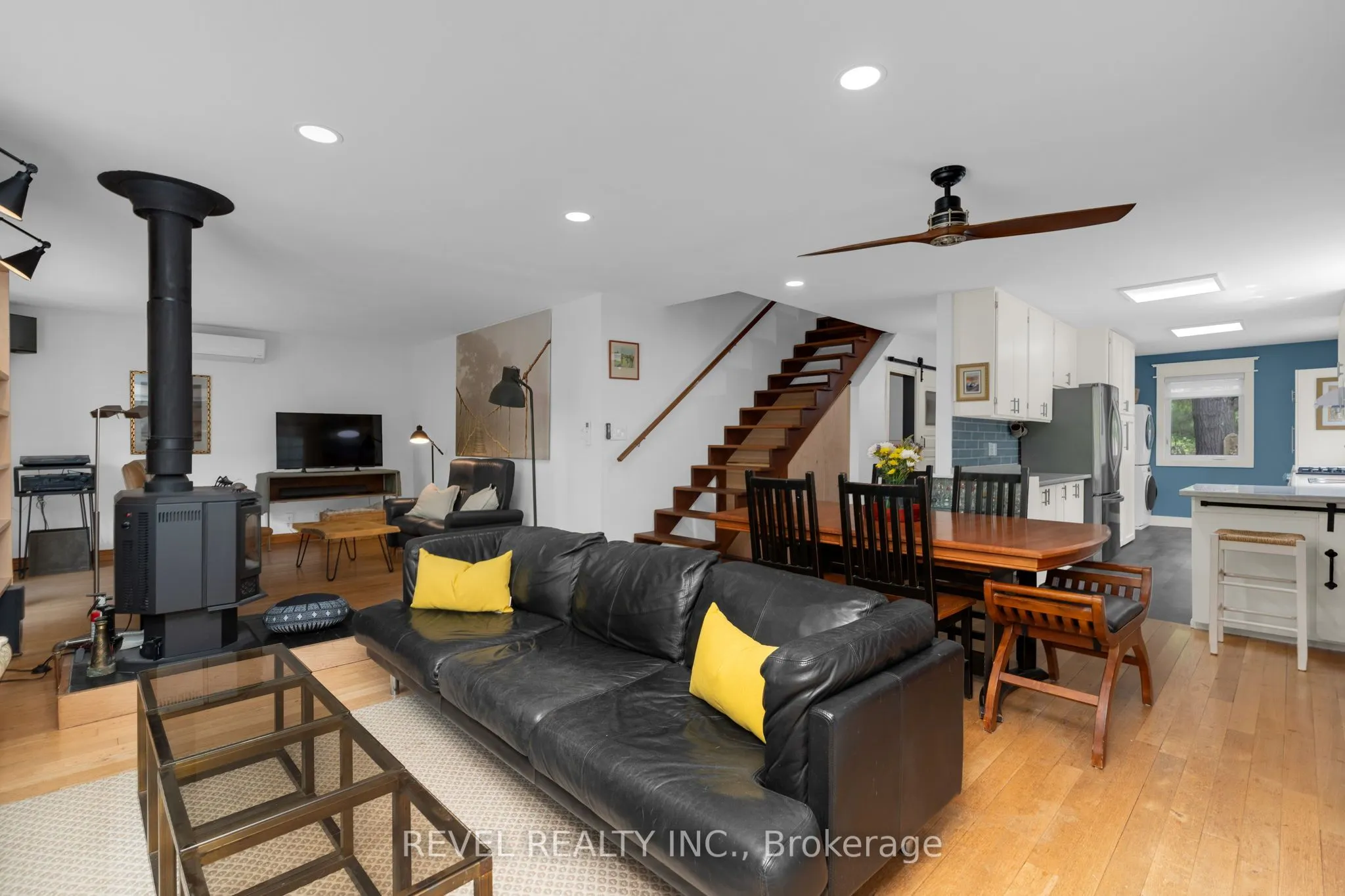 3248 Muskoka Street