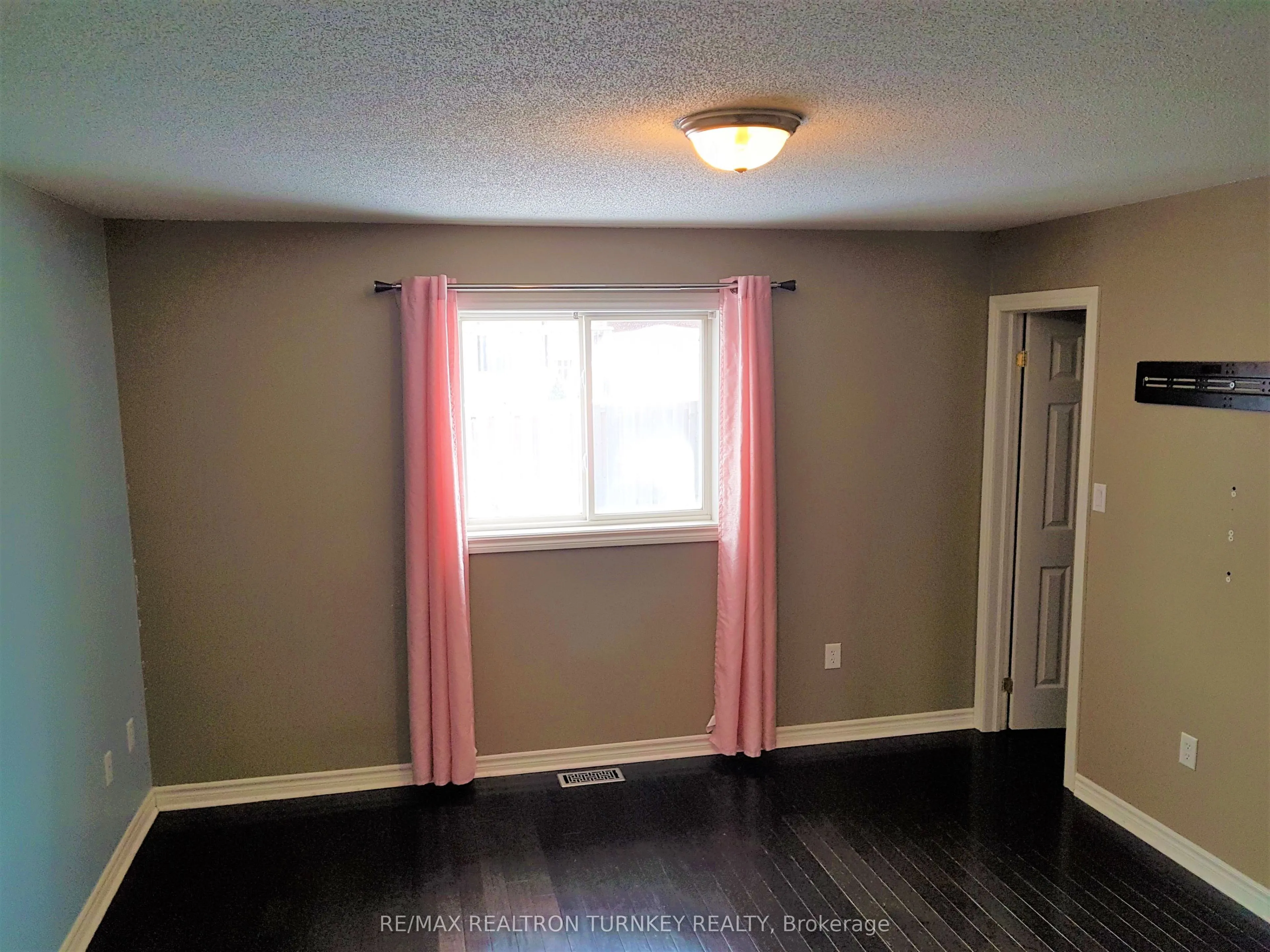 31 Michelle Drive