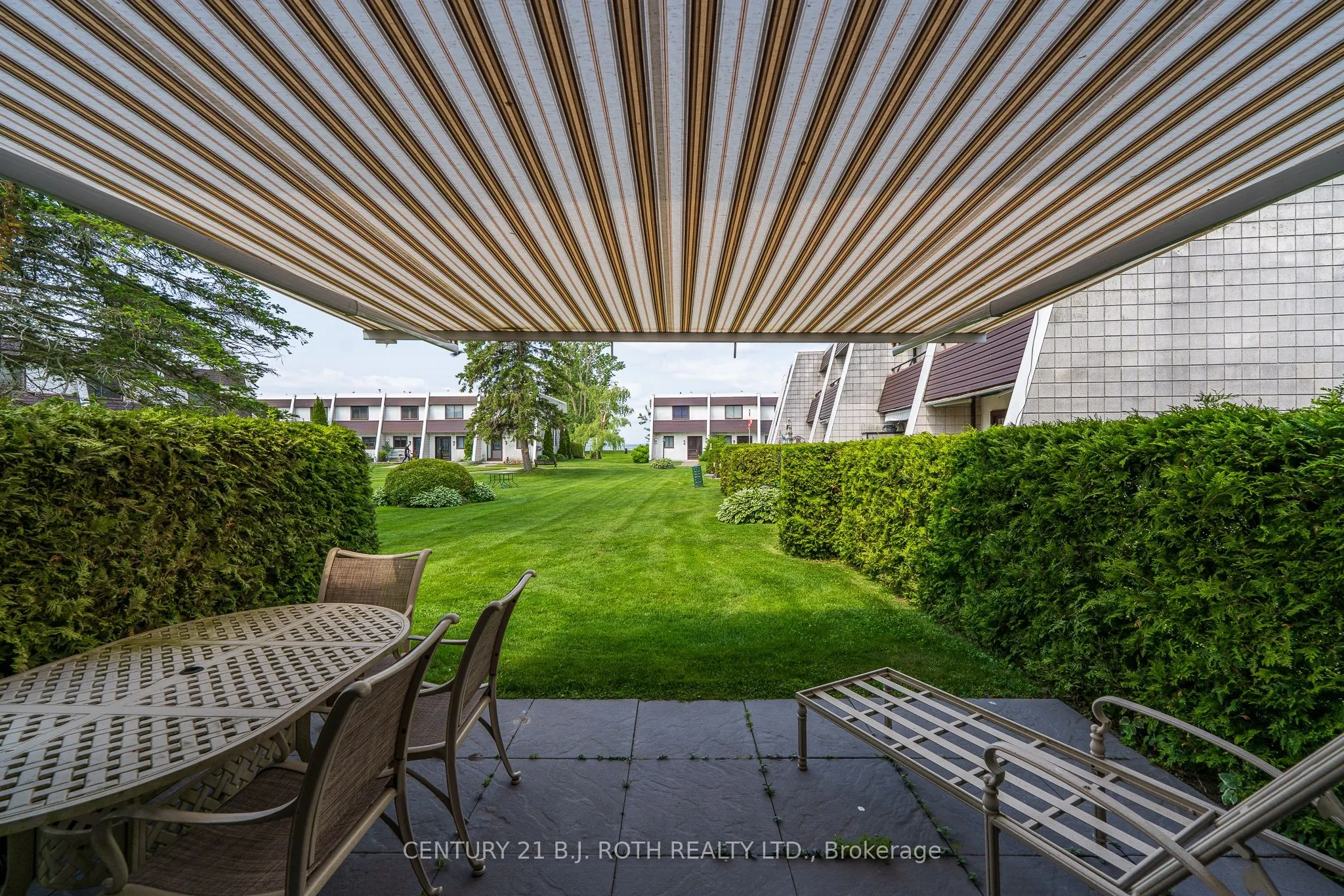 1 Paradise Boulevard, #26