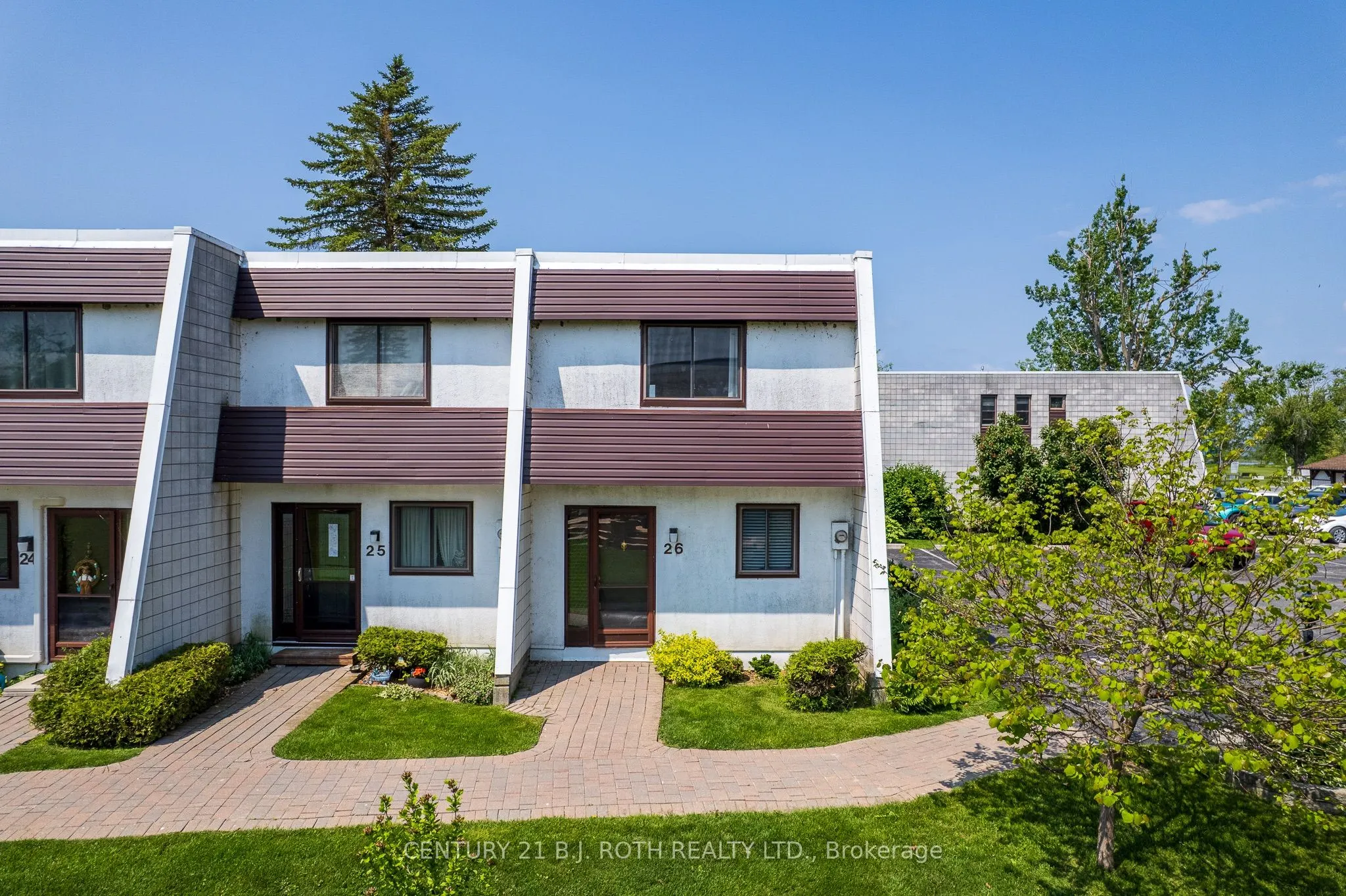 1 Paradise Boulevard, #26