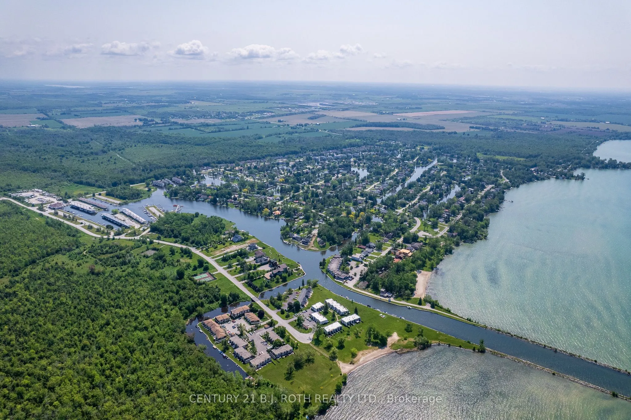 1 Paradise Boulevard, #26