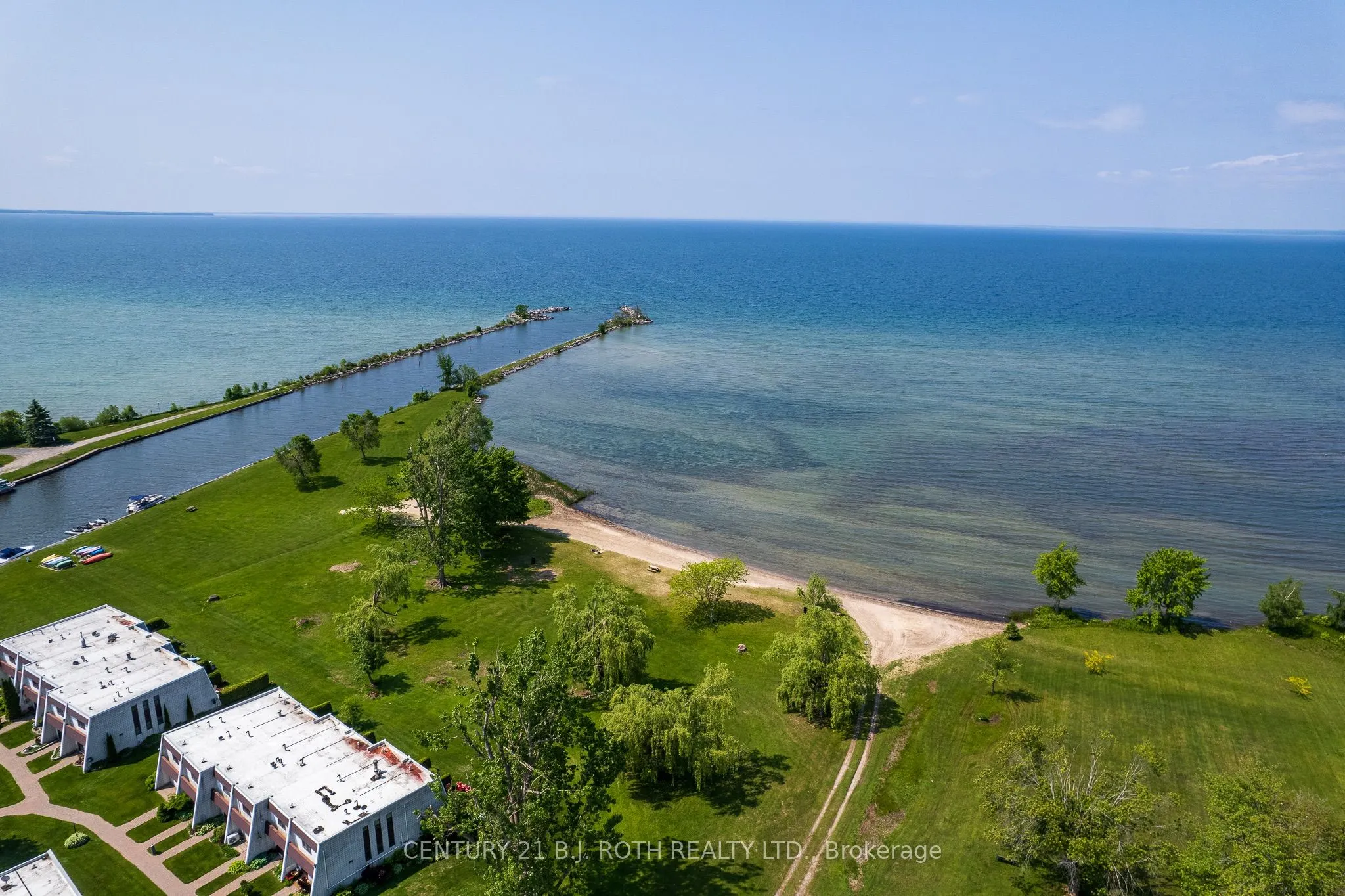 1 Paradise Boulevard, #26
