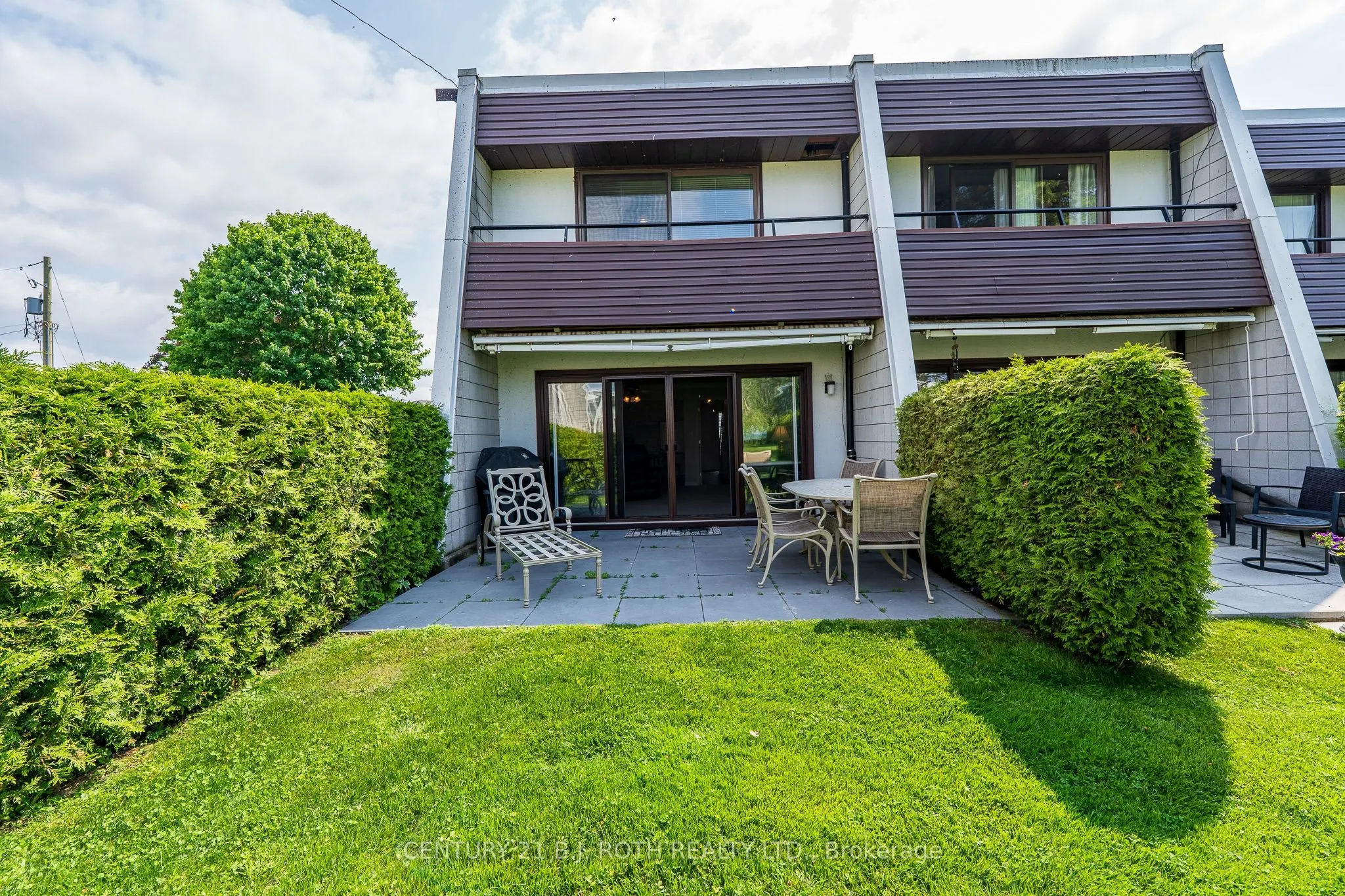 1 Paradise Boulevard, #26