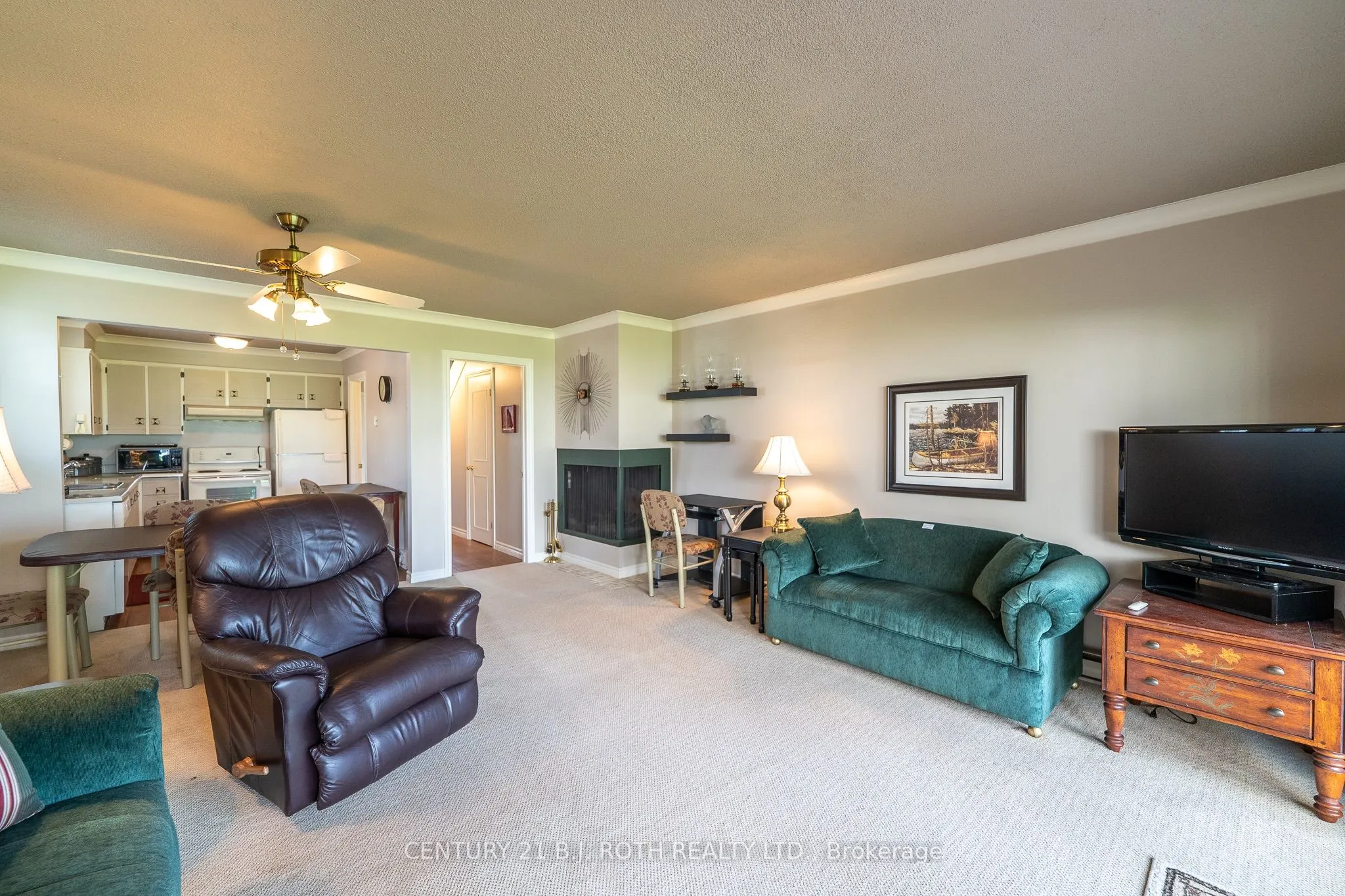 1 Paradise Boulevard, #26