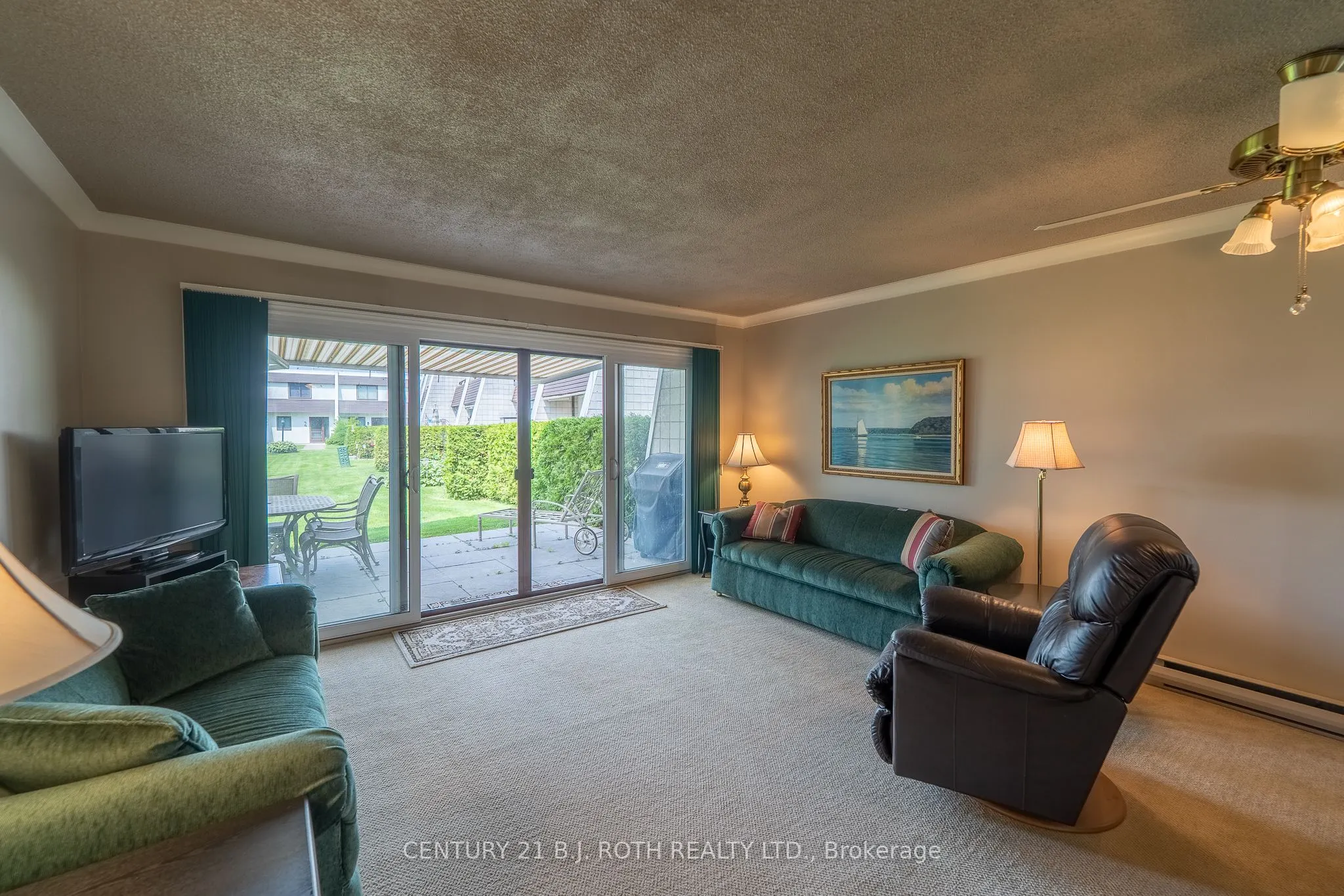 1 Paradise Boulevard, #26