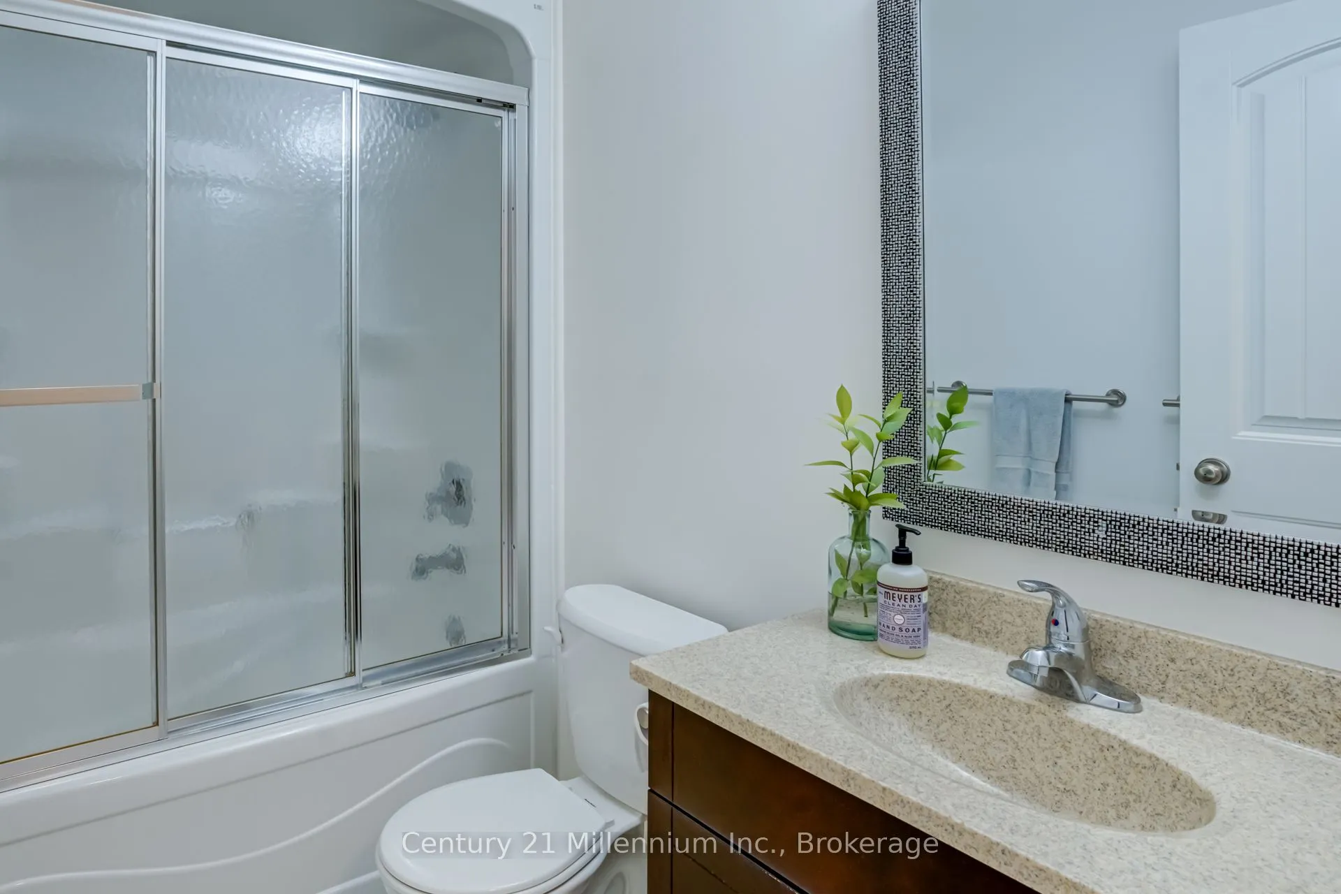 37 Silver Glen Boulevard #37